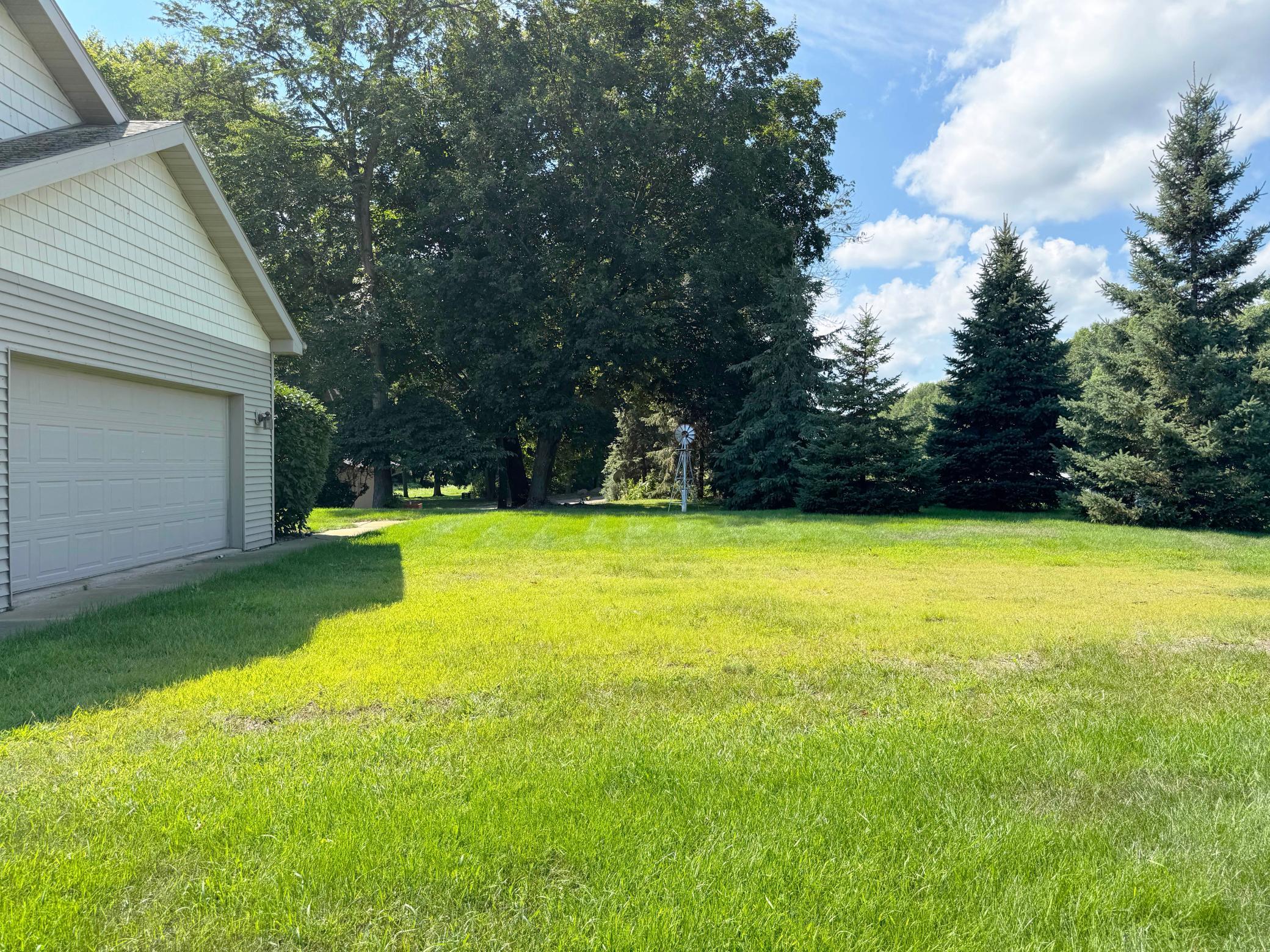 2011 single family home for sale at 44205 Conifer Street in Aitkin, MN — 4 bed, 4 bath (photo 77 of 80)