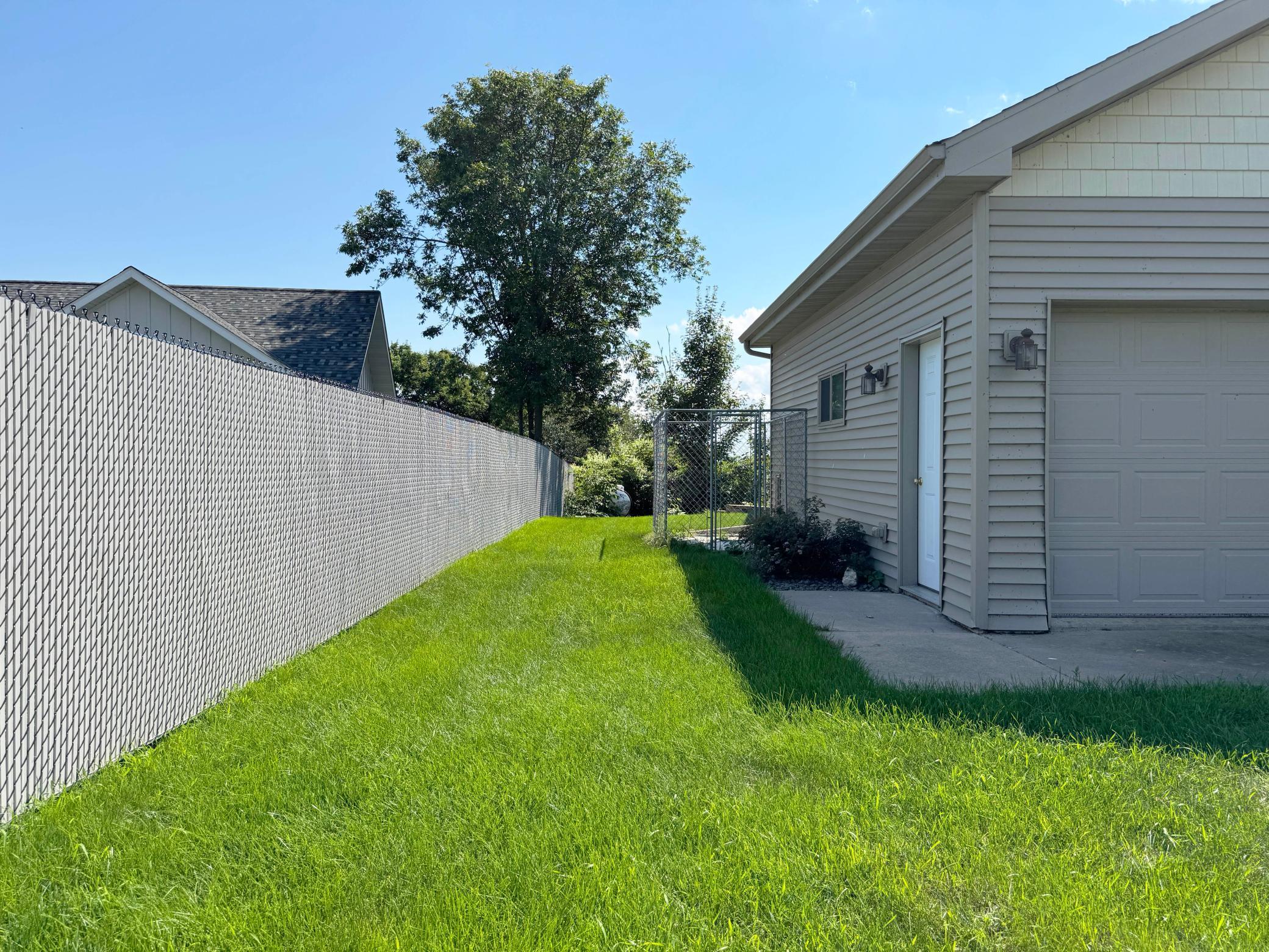 2011 single family home for sale at 44205 Conifer Street in Aitkin, MN — 4 bed, 4 bath (photo 78 of 80)