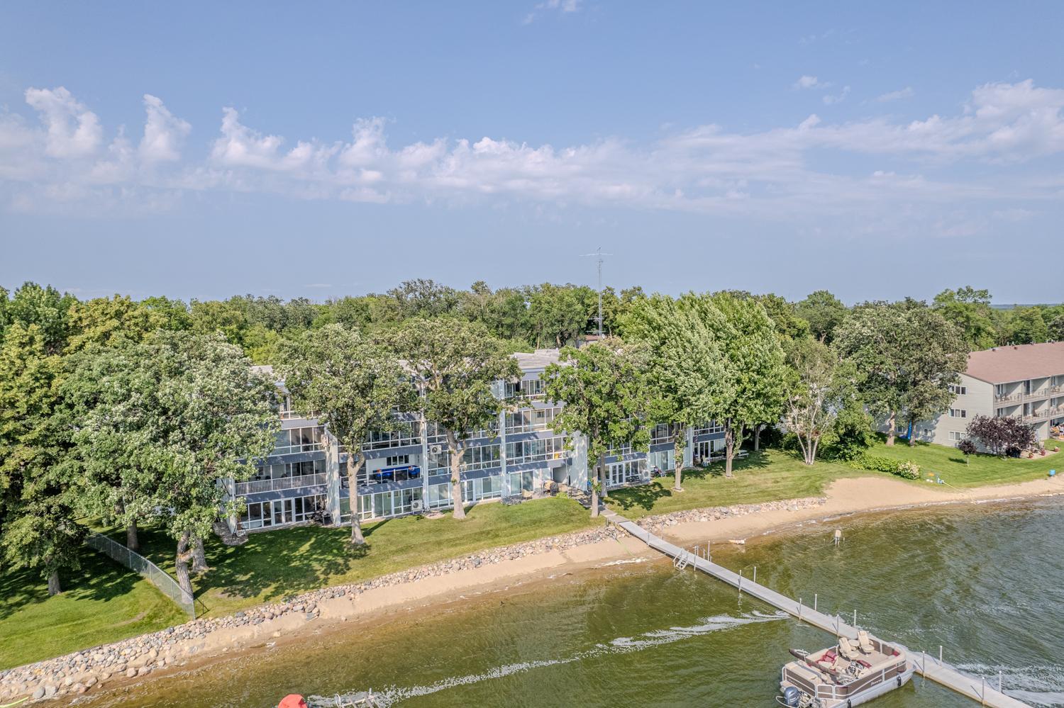 1972 condo for sale at 315 Park Lake Boulevard, Unit 314 in Detroit Lakes, MN — 2 bed, 2 bath (photo 21 of 31)