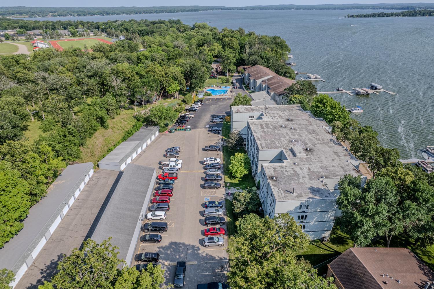1972 condo for sale at 315 Park Lake Boulevard, Unit 314 in Detroit Lakes, MN — 2 bed, 2 bath (photo 22 of 31)