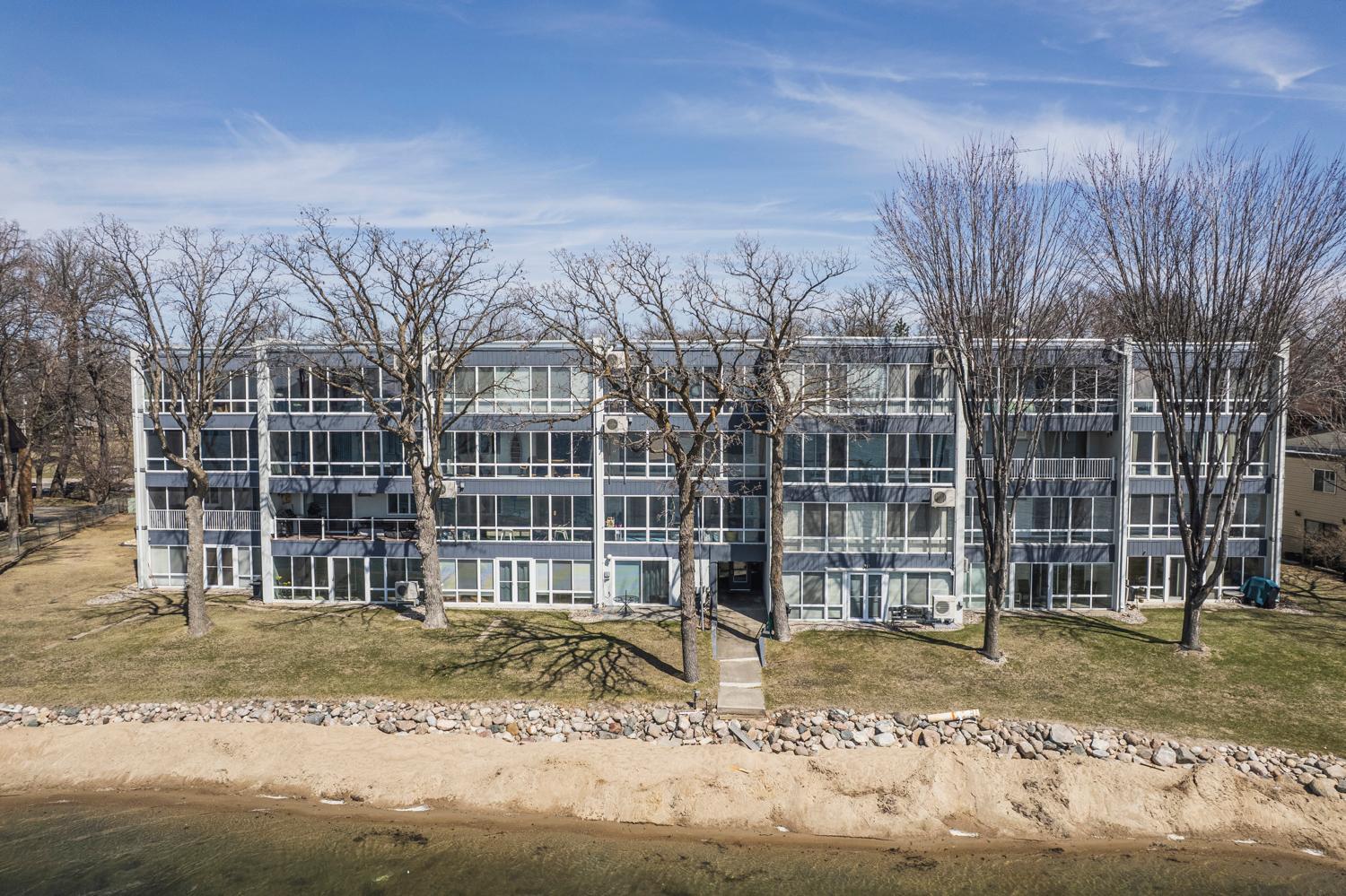 1972 condo for sale at 315 Park Lake Boulevard, Unit 314 in Detroit Lakes, MN — 2 bed, 2 bath (photo 24 of 31)