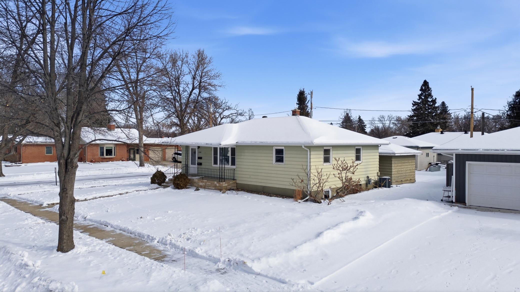2204 7th Street S, Moorhead MN 56560 - Photo 21 of 24