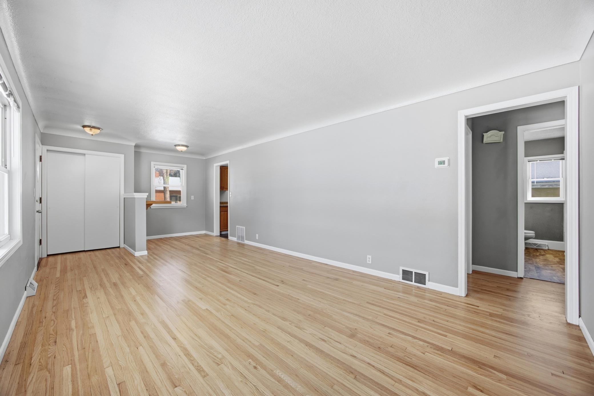 2204 7th Street S, Moorhead MN 56560 - Photo 7 of 24