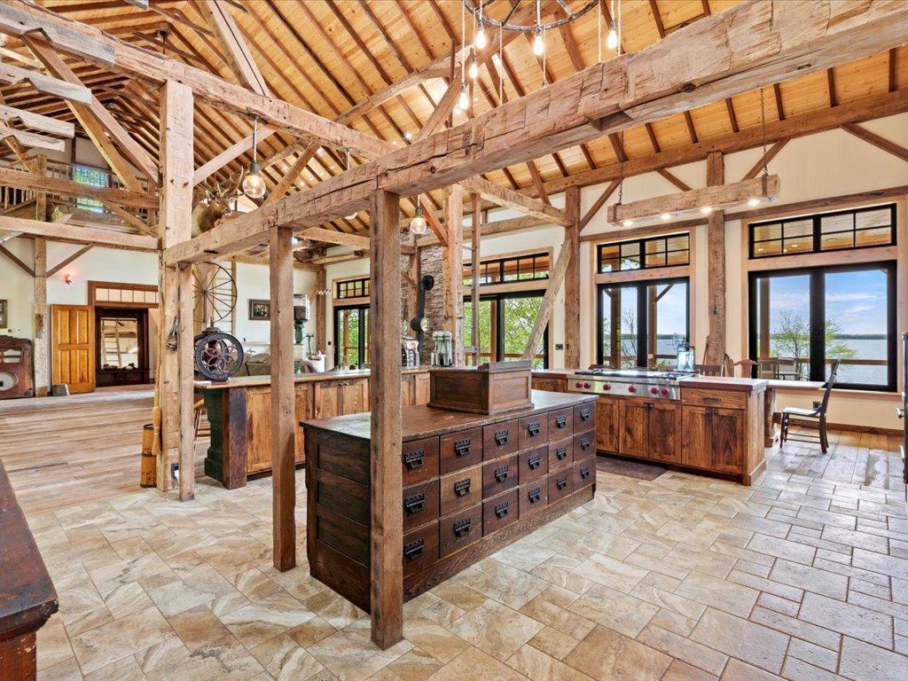 2021 single family home for sale at 66653 County Road 533 in Effie, MN — 4 bed, 4 bath (photo 19 of 53)