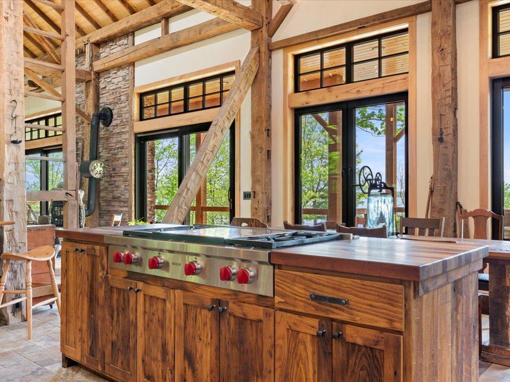 2021 single family home for sale at 66653 County Road 533 in Effie, MN — 4 bed, 4 bath (photo 22 of 53)
