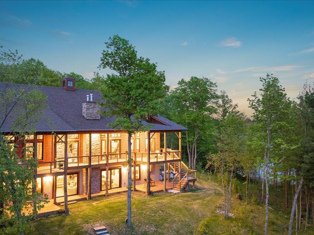 2021 single family home for sale at 66653 County Road 533 in Effie, MN — 4 bed, 4 bath (photo 5 of 53)