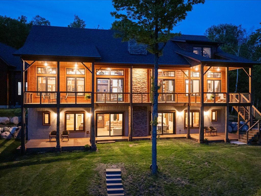 2021 single family home for sale at 66653 County Road 533 in Effie, MN — 4 bed, 4 bath (photo 6 of 53)
