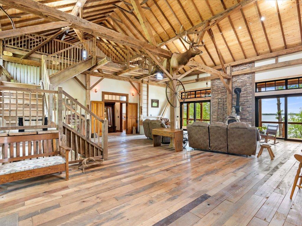 2021 single family home for sale at 66653 County Road 533 in Effie, MN — 4 bed, 4 bath (photo 8 of 53)