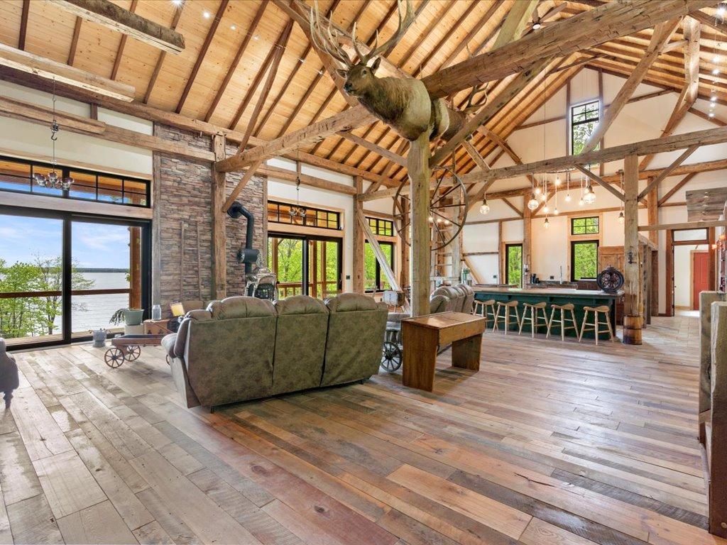 2021 single family home for sale at 66653 County Road 533 in Effie, MN — 4 bed, 4 bath (photo 9 of 53)