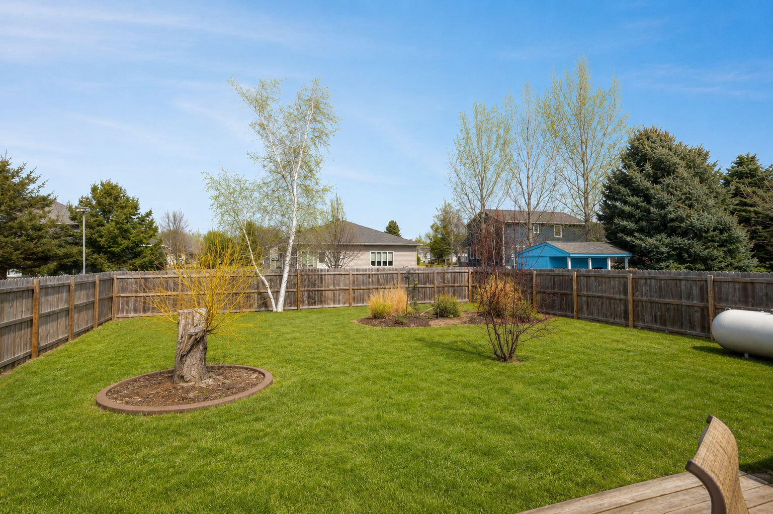 2003 townhouse for sale at 1002 9th Avenue SE in Barnesville, MN — 2 bed, 2 bath (photo 4 of 27)