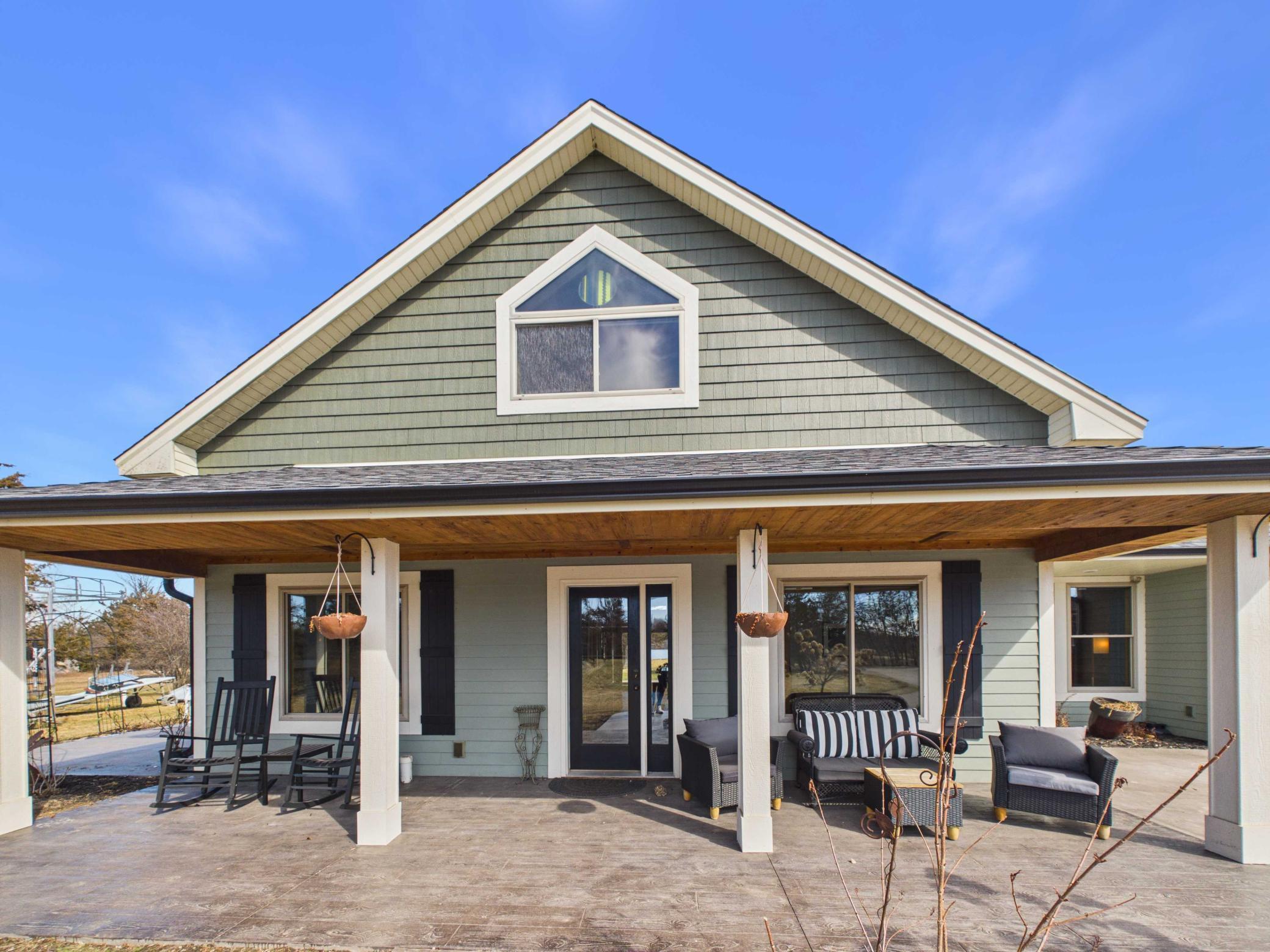 2005 single family home for sale at 30414 130th Street in Grey Eagle, MN — 4 bed, 3 bath (photo 3 of 57)