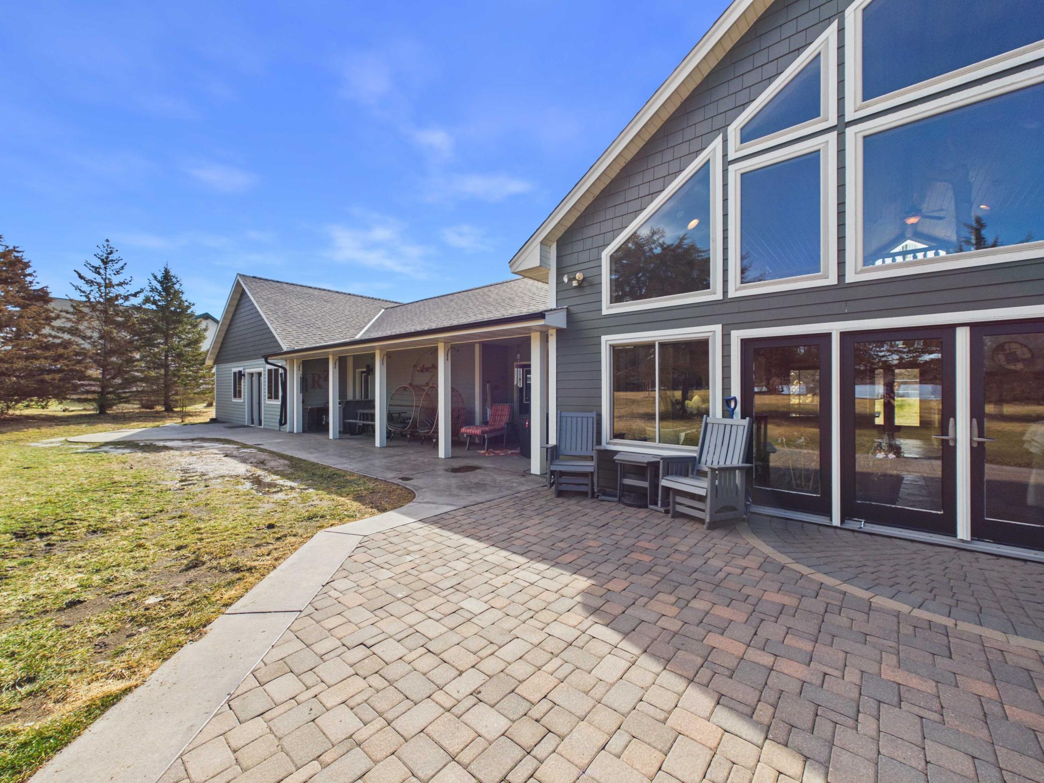 2005 single family home for sale at 30414 130th Street in Grey Eagle, MN — 4 bed, 3 bath (photo 4 of 57)