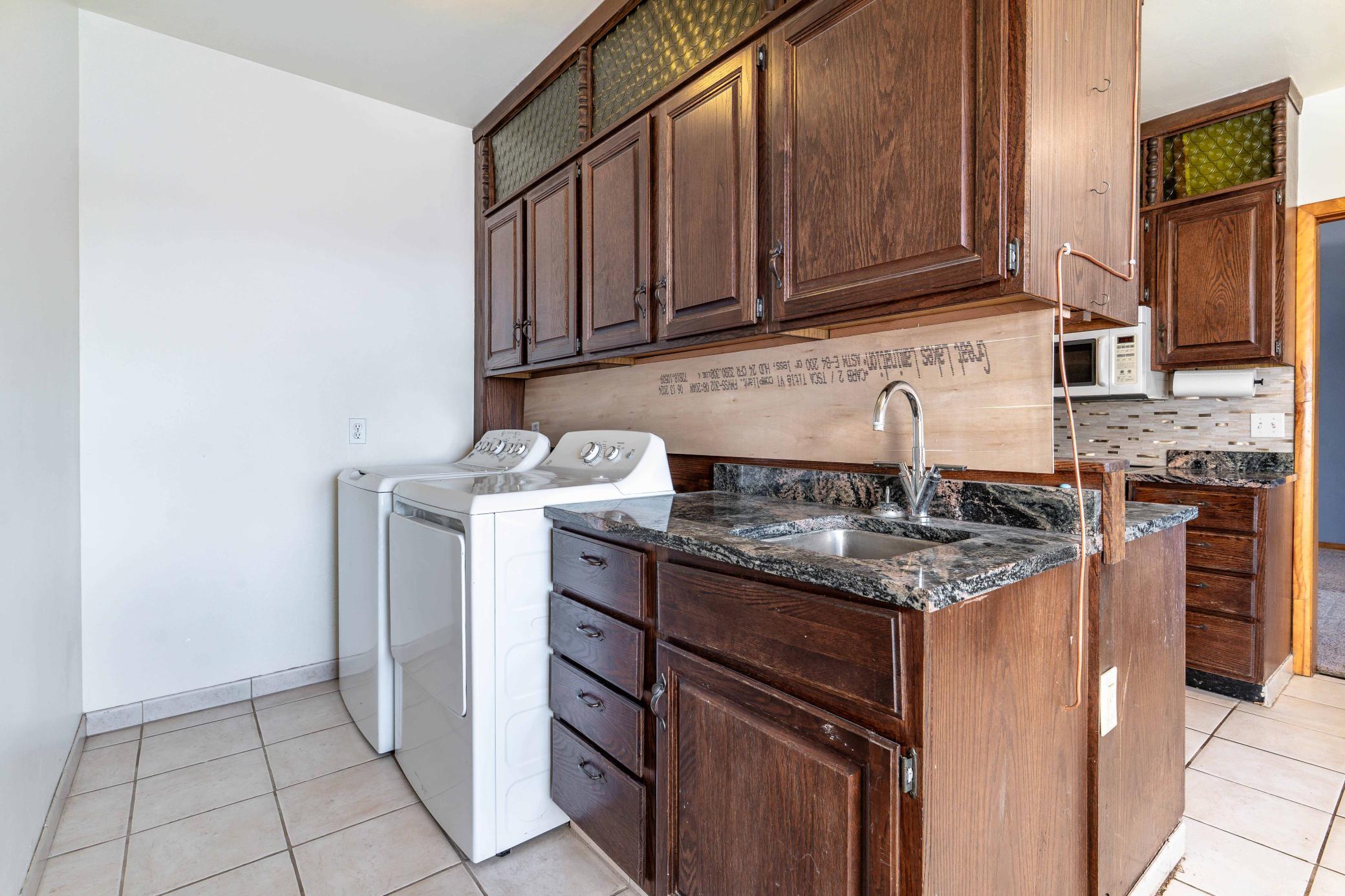 1015 11th Avenue S, Moorhead MN 56560 - Photo 29 of 63