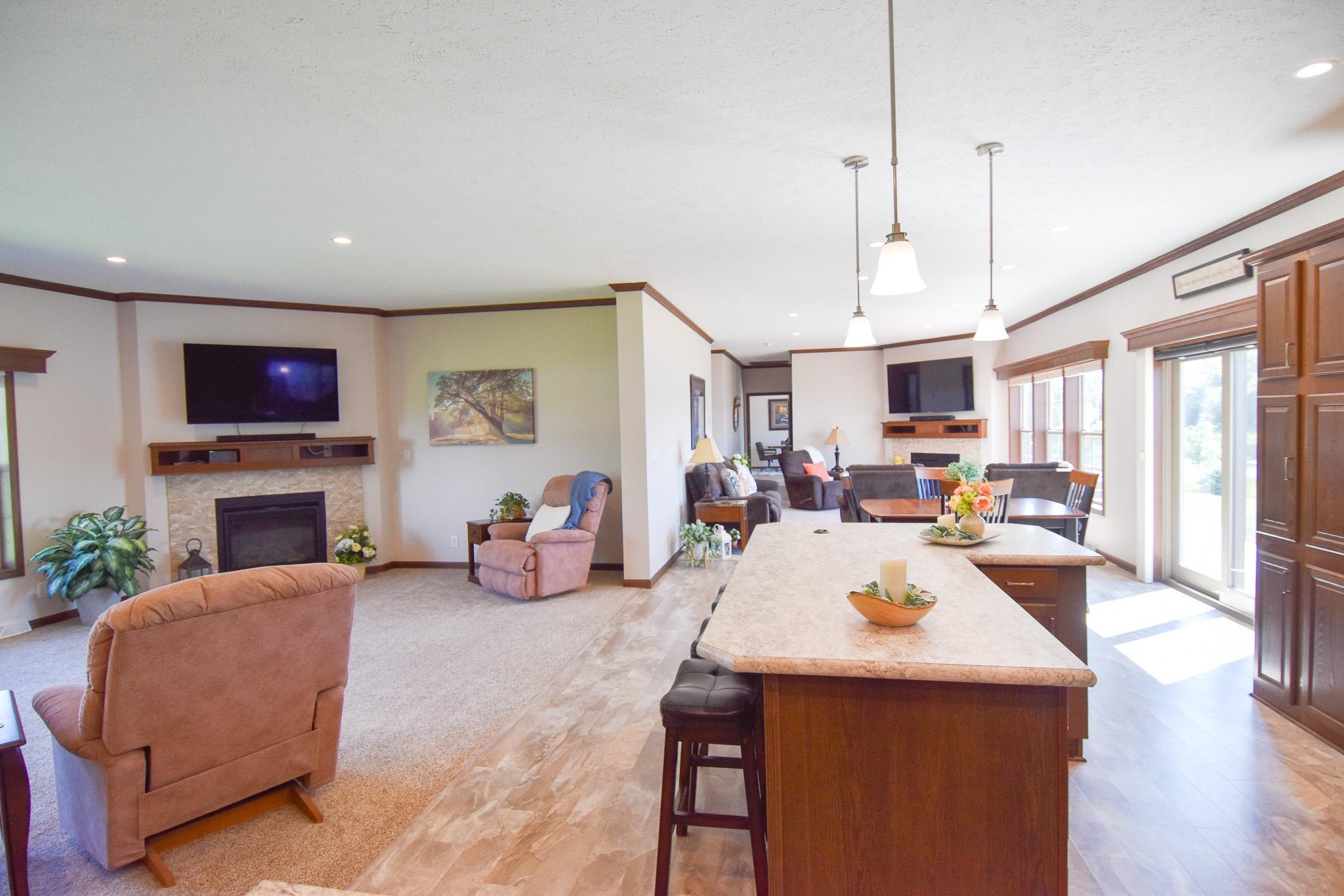 2017 single family home for sale at 39949 Sunset Shores Road SE in Erskine, MN — 3 bed, 2 bath (photo 8 of 37)