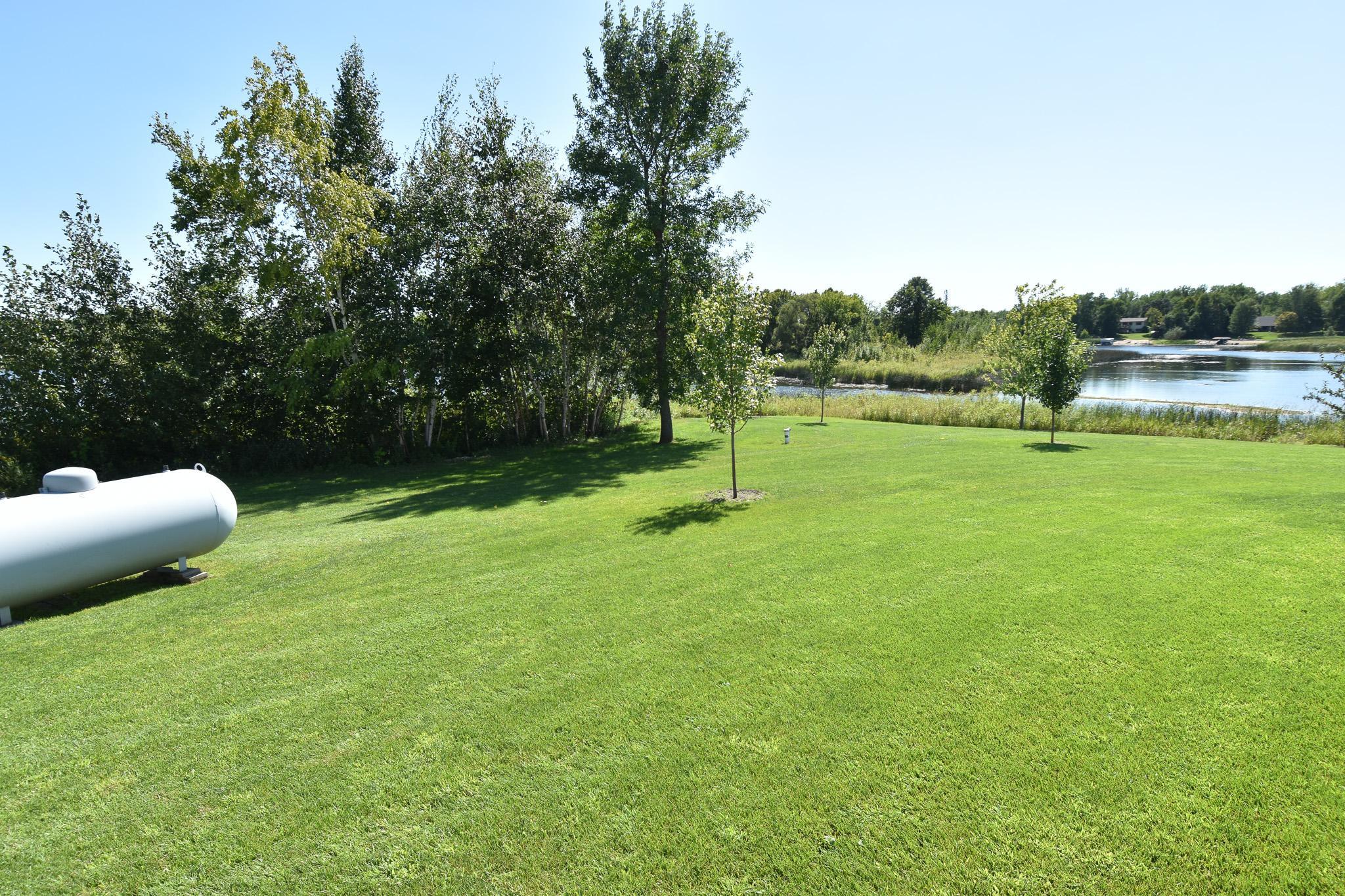 2017 single family home for sale at 39949 Sunset Shores Road SE in Erskine, MN — 3 bed, 2 bath (photo 16 of 37)