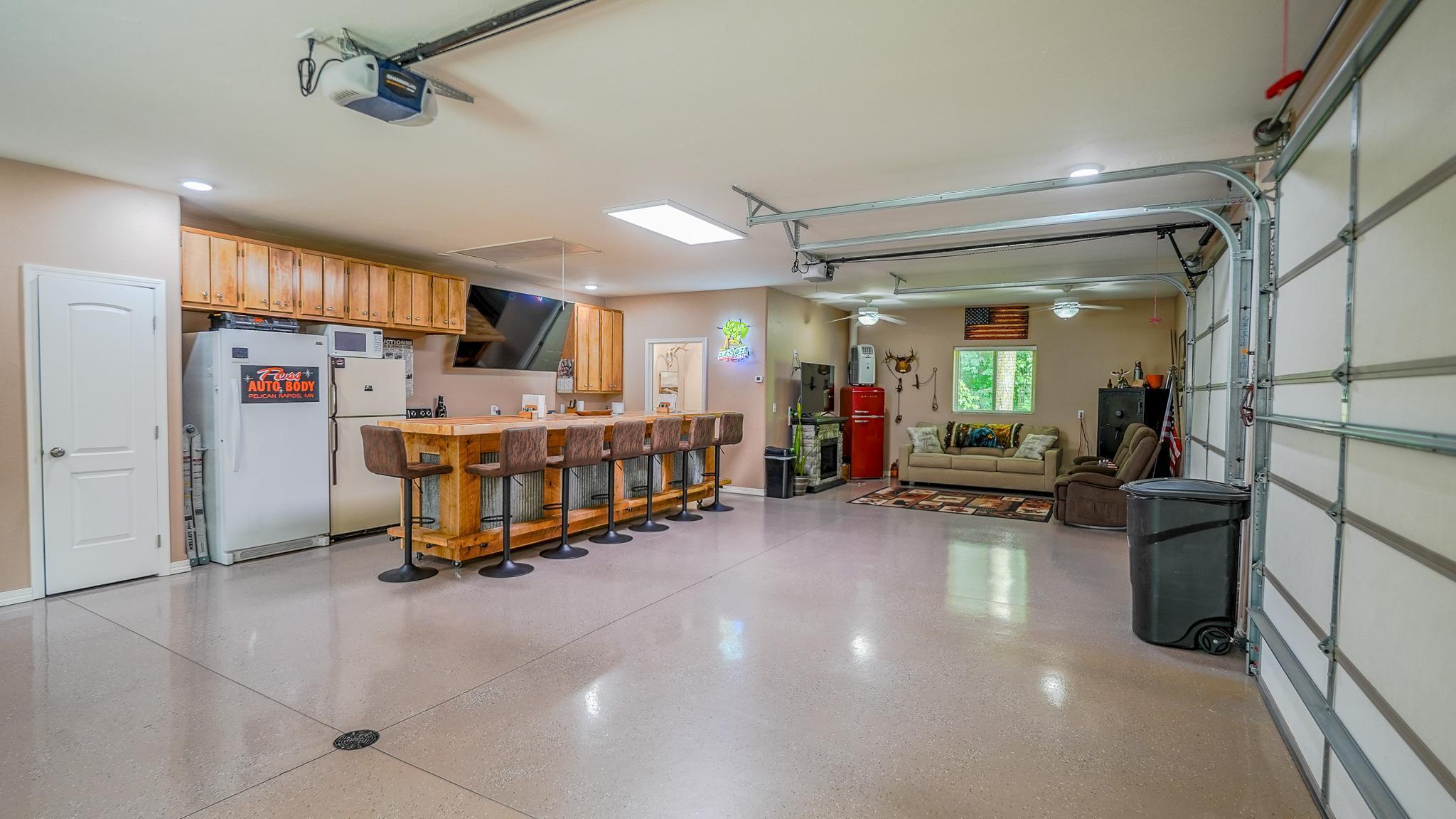 2010 single family home for sale at 44865 267th Avenue in Pelican Rapids, MN — 2 bed, 2 bath (photo 10 of 18)