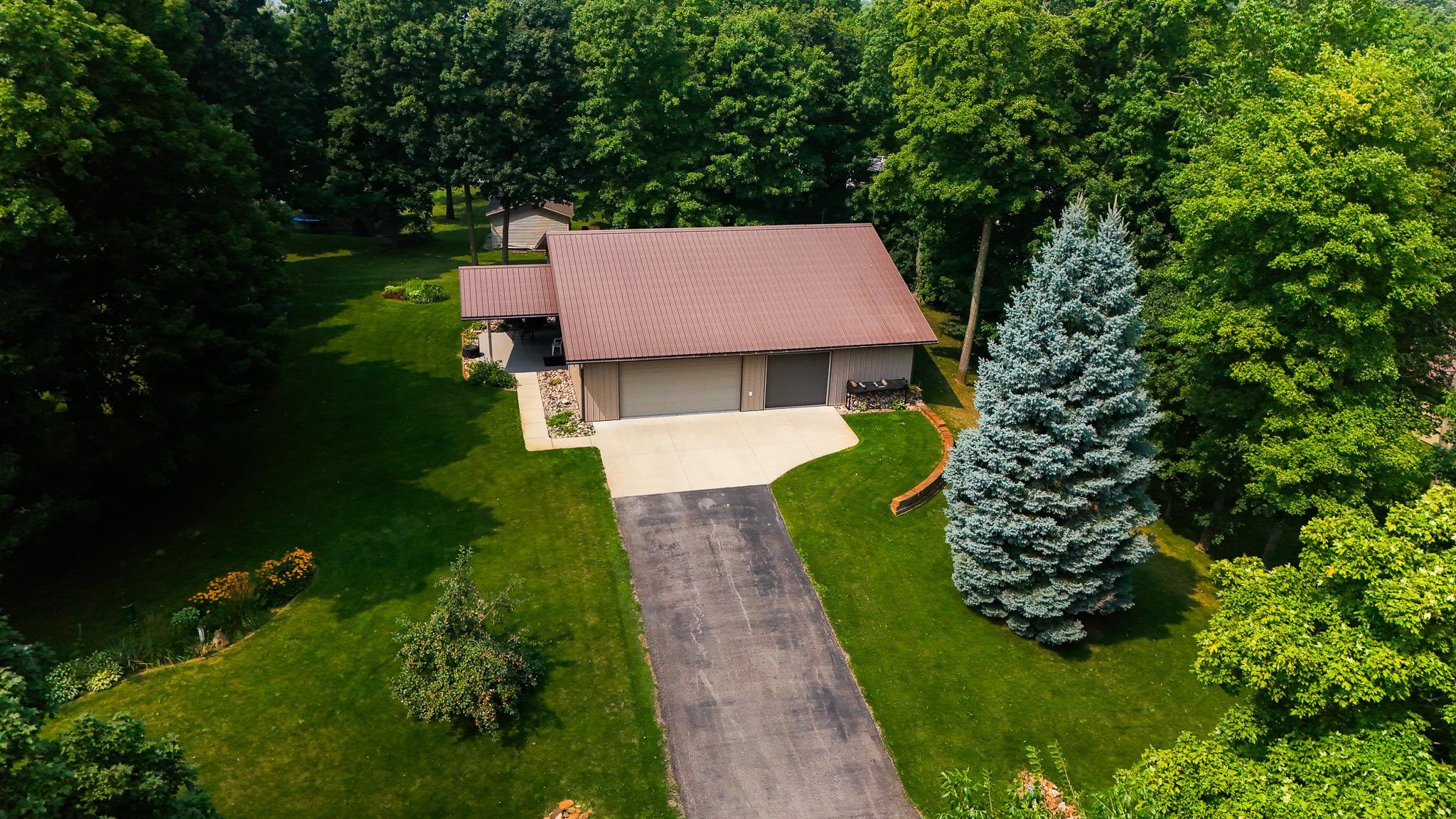 2010 single family home for sale at 44865 267th Avenue in Pelican Rapids, MN — 2 bed, 2 bath (photo 16 of 18)