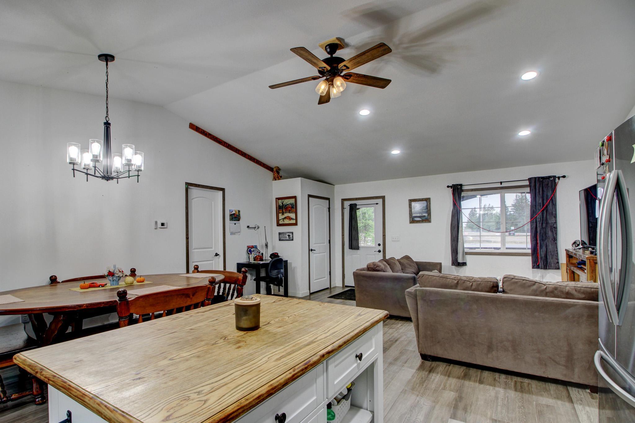 2022 single family home for sale at 10675 County 41 in Park Rapids, MN — 3 bed, 2 bath (photo 11 of 41)
