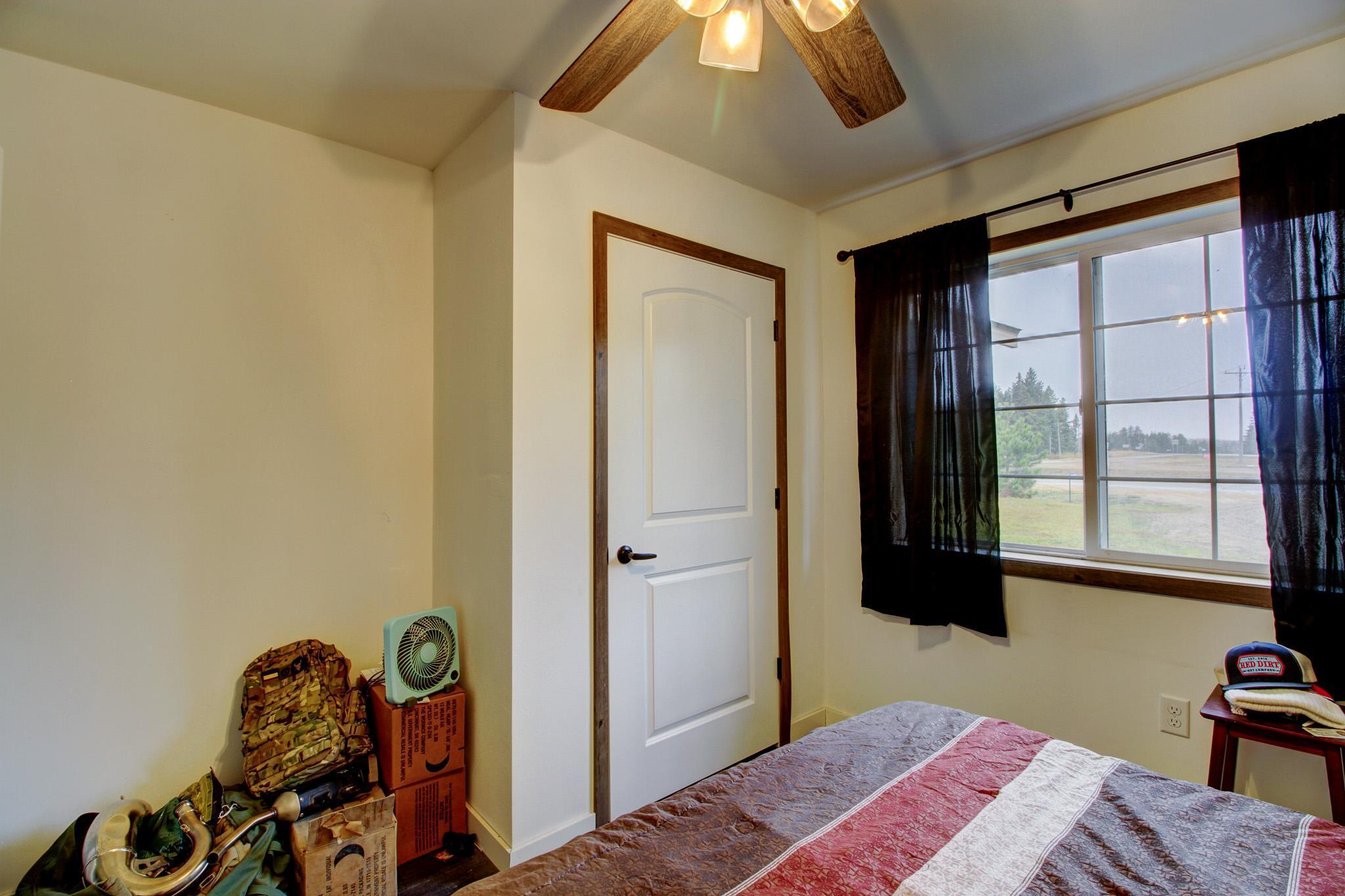 2022 single family home for sale at 10675 County 41 in Park Rapids, MN — 3 bed, 2 bath (photo 22 of 41)