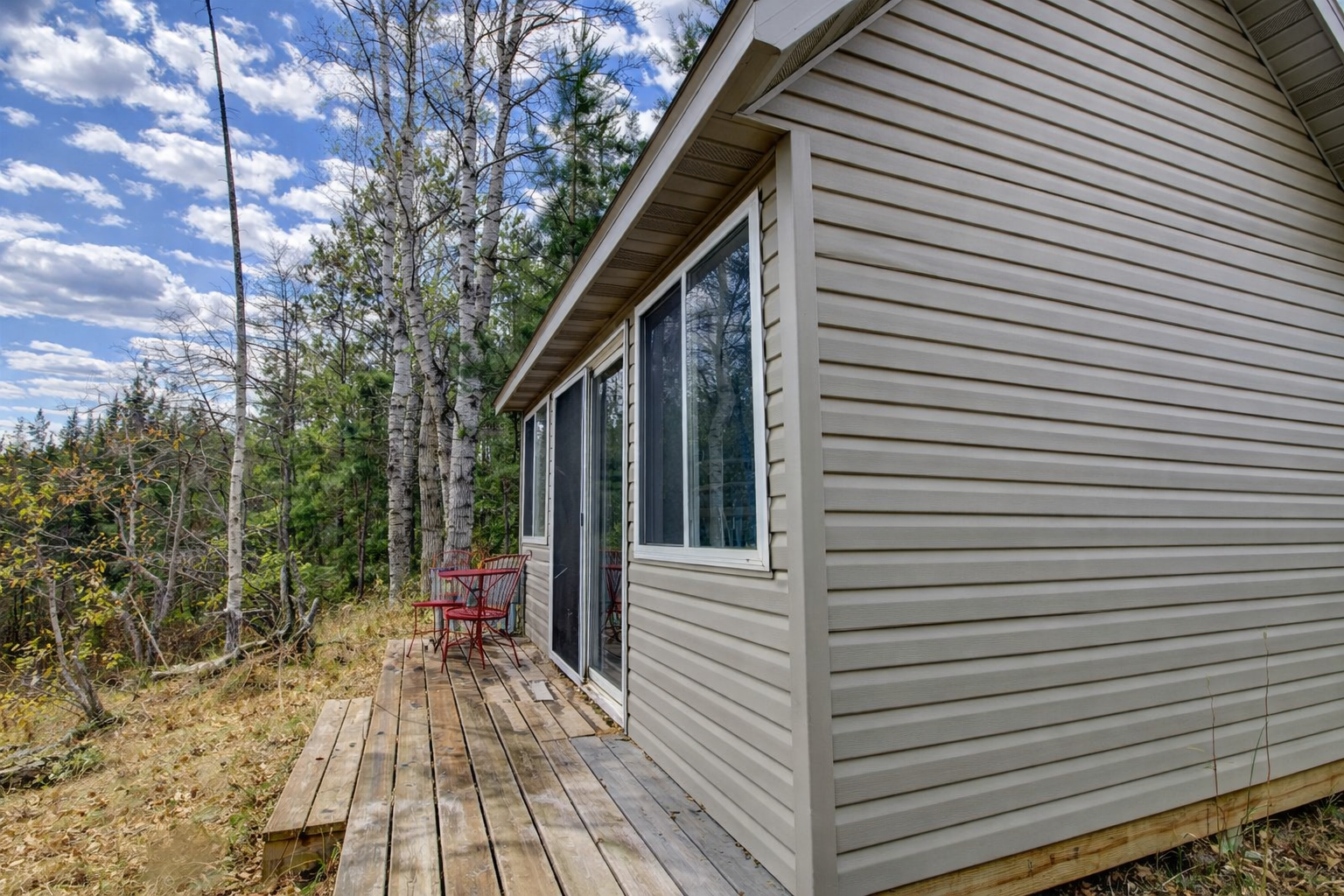2022 single family home for sale at 10675 County 41 in Park Rapids, MN — 3 bed, 2 bath (photo 33 of 41)