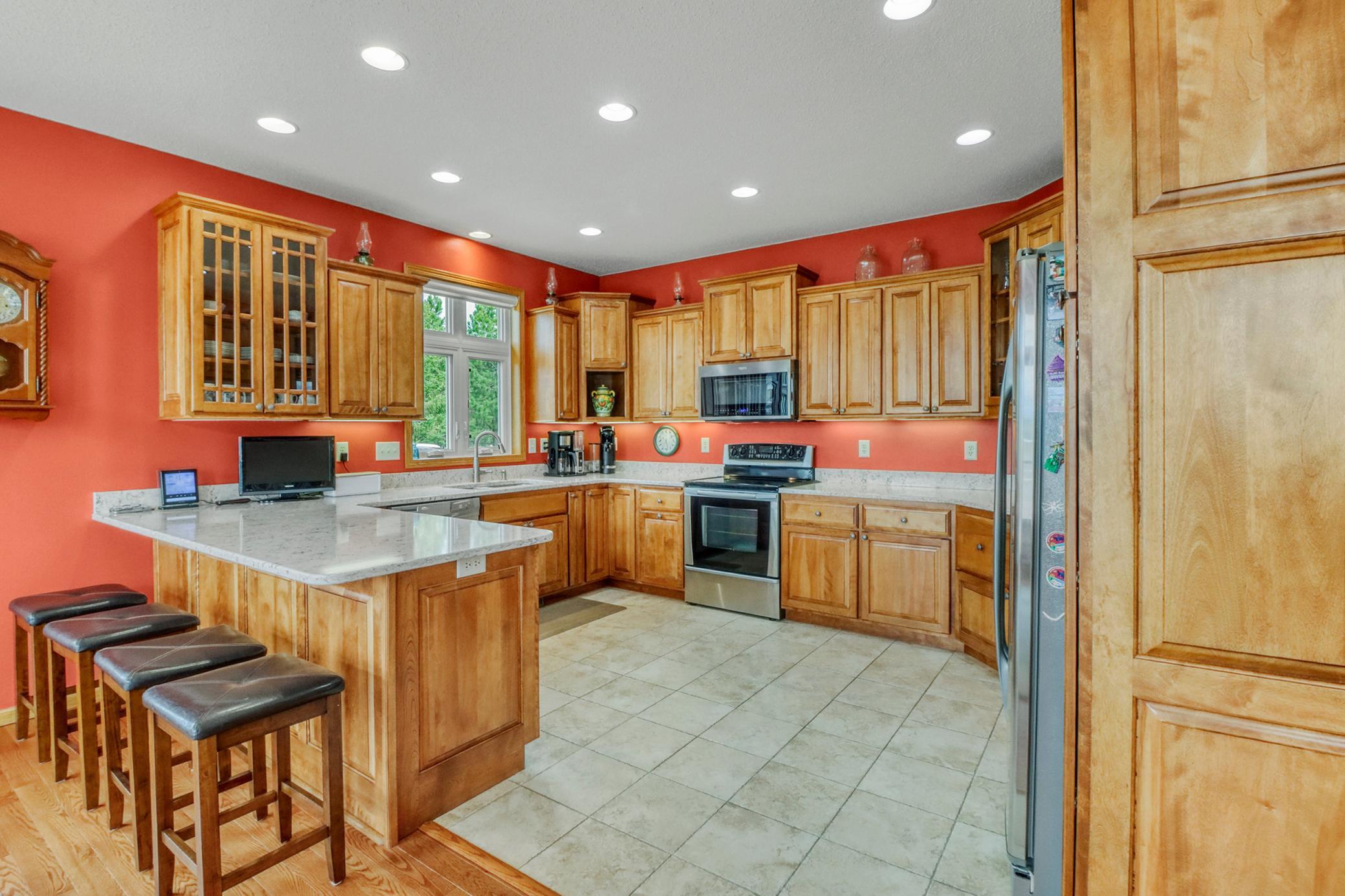 2007 single family home for sale at 29701 Buffalo Run in Rochert, MN — 4 bed, 3 bath (photo 32 of 84)