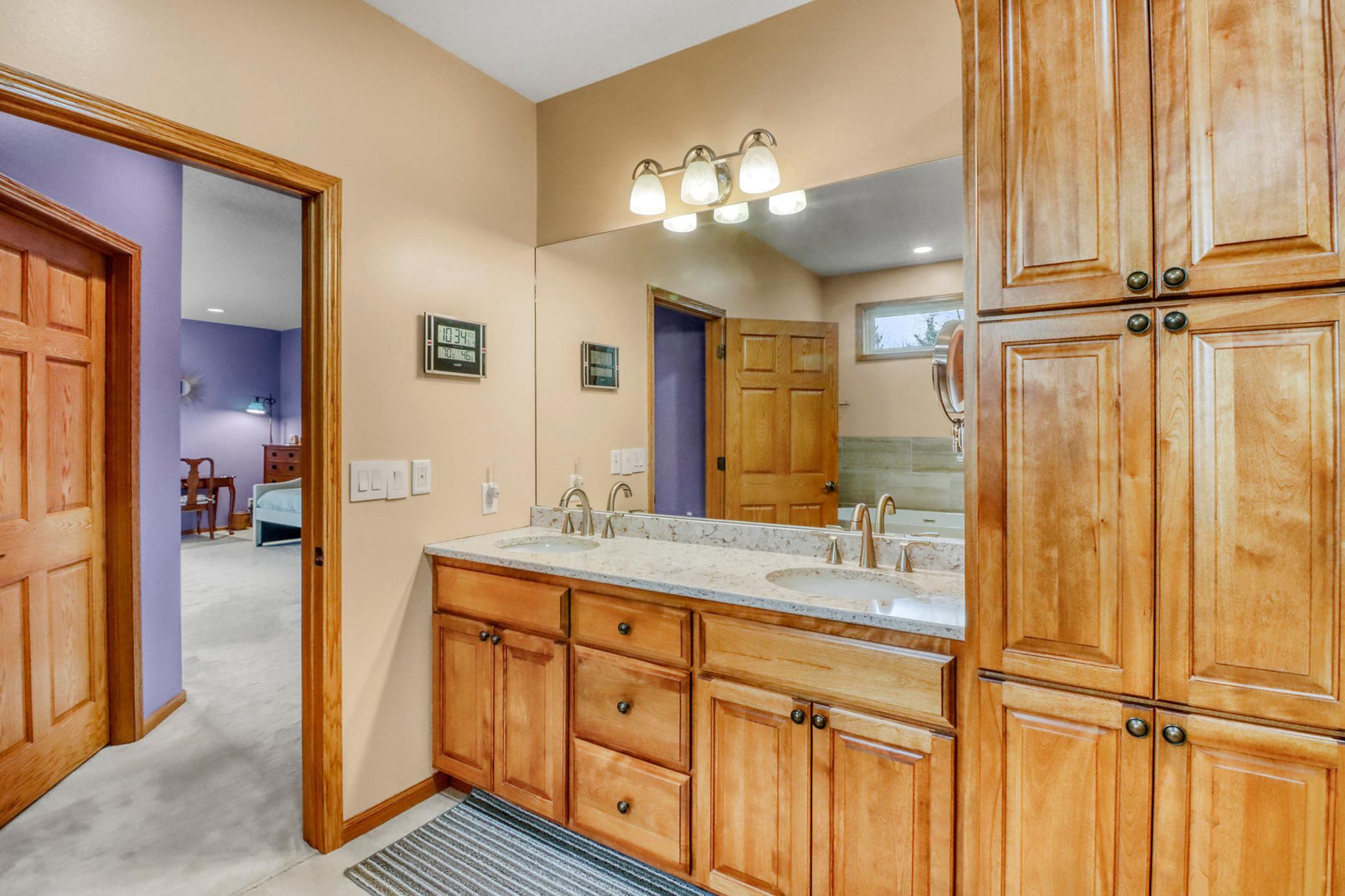 2007 single family home for sale at 29701 Buffalo Run in Rochert, MN — 4 bed, 3 bath (photo 45 of 84)