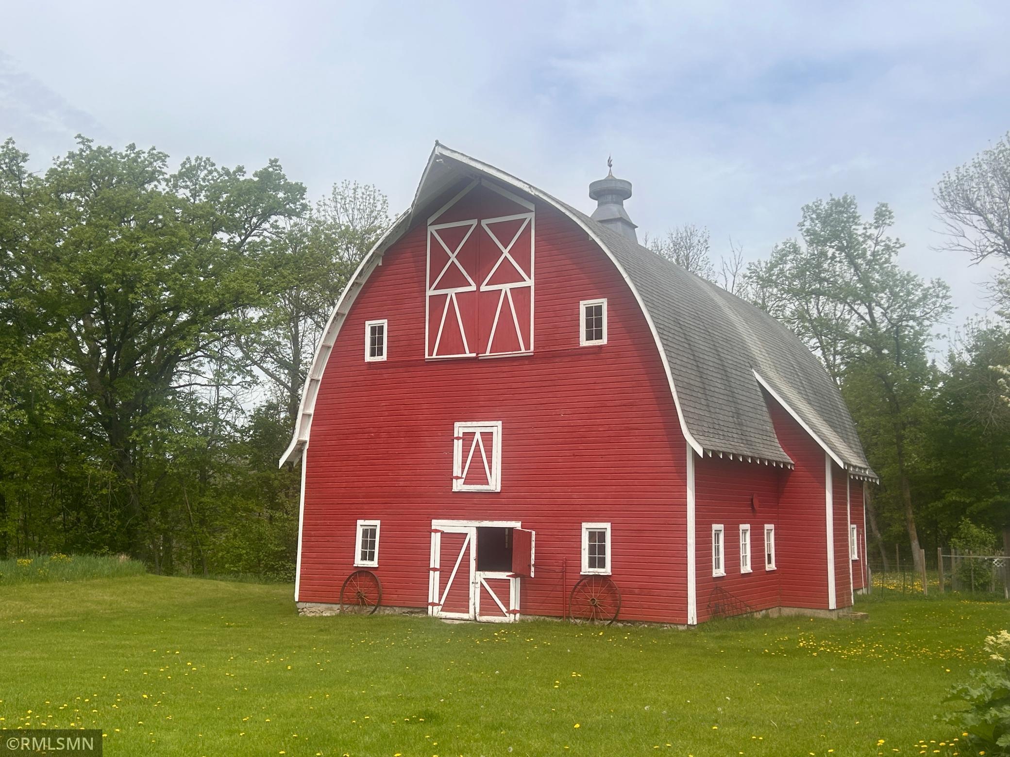 1923 single family home for sale at 22841 Hwy 71 NE, Unit 22841/22843 in Hines, MN — 5 bed, 2 bath (photo 104 of 118)