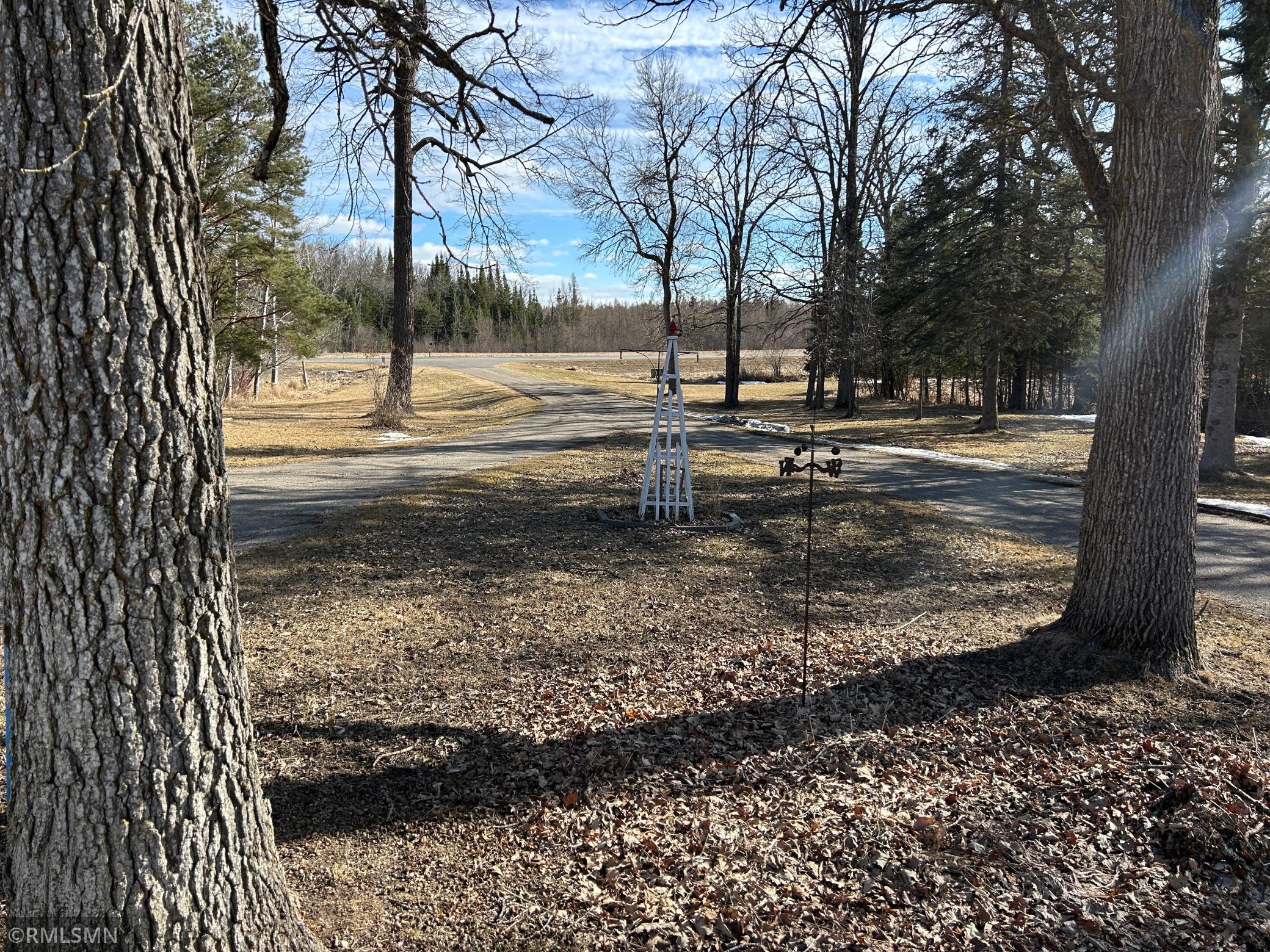 1923 single family home for sale at 22841 Hwy 71 NE, Unit 22841/22843 in Hines, MN — 5 bed, 2 bath (photo 61 of 118)