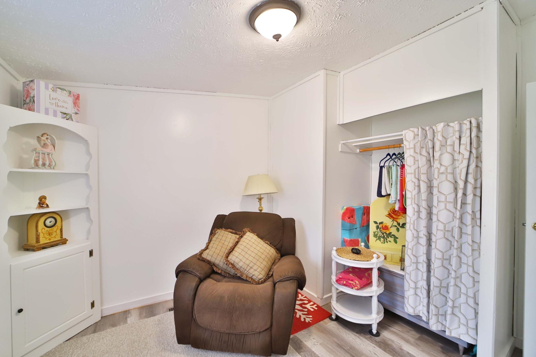 2001 single family home for sale at 2188 E Five Point Lake Drive NW in Hackensack, MN — 3 bed, 2 bath (photo 13 of 24)