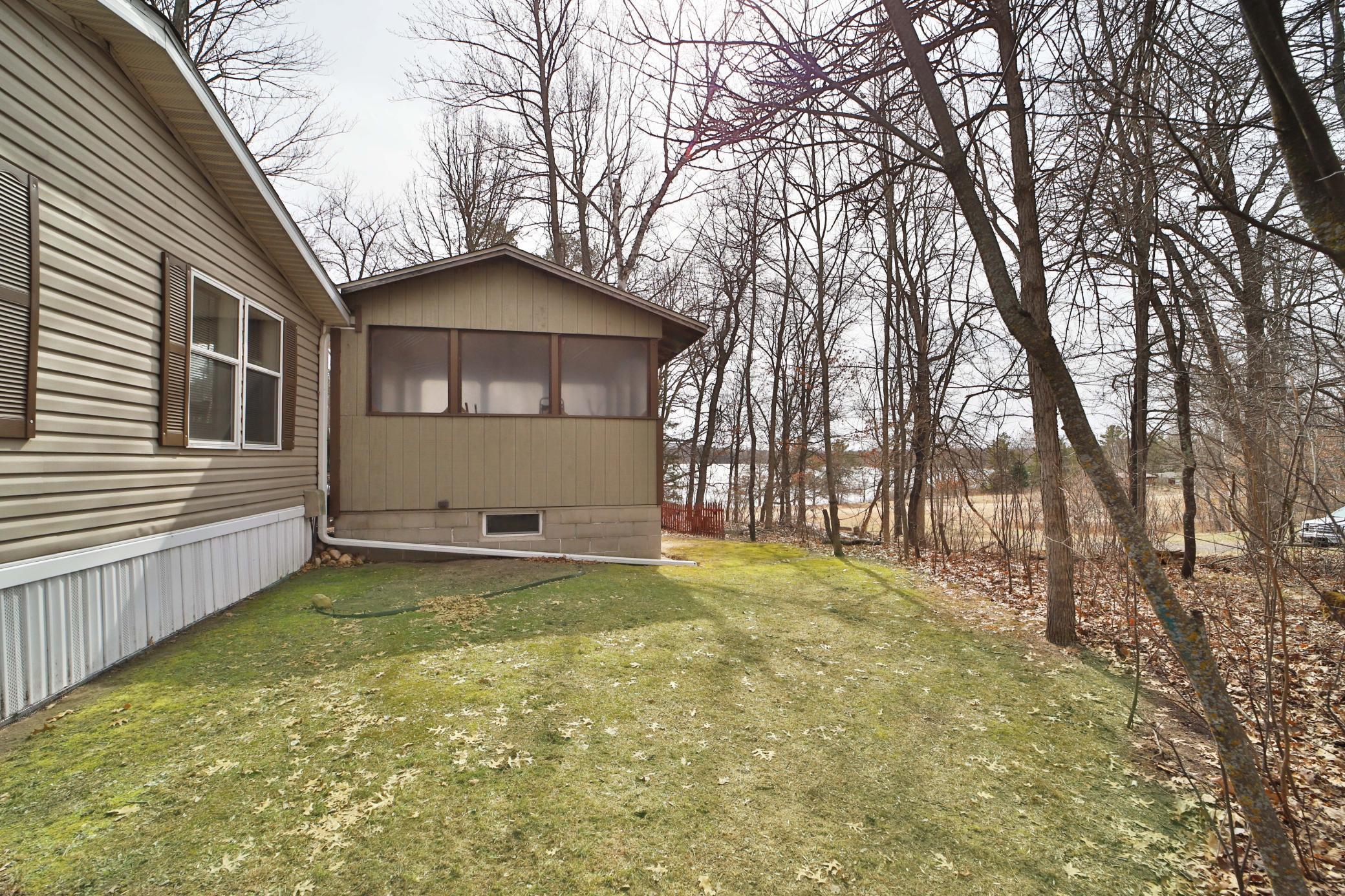 2001 single family home for sale at 2188 E Five Point Lake Drive NW in Hackensack, MN — 3 bed, 2 bath (photo 20 of 24)
