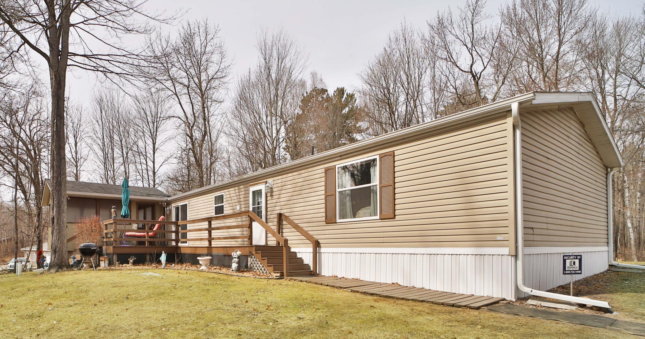 2001 single family home for sale at 2188 E Five Point Lake Drive NW in Hackensack, MN — 3 bed, 2 bath (photo 22 of 24)