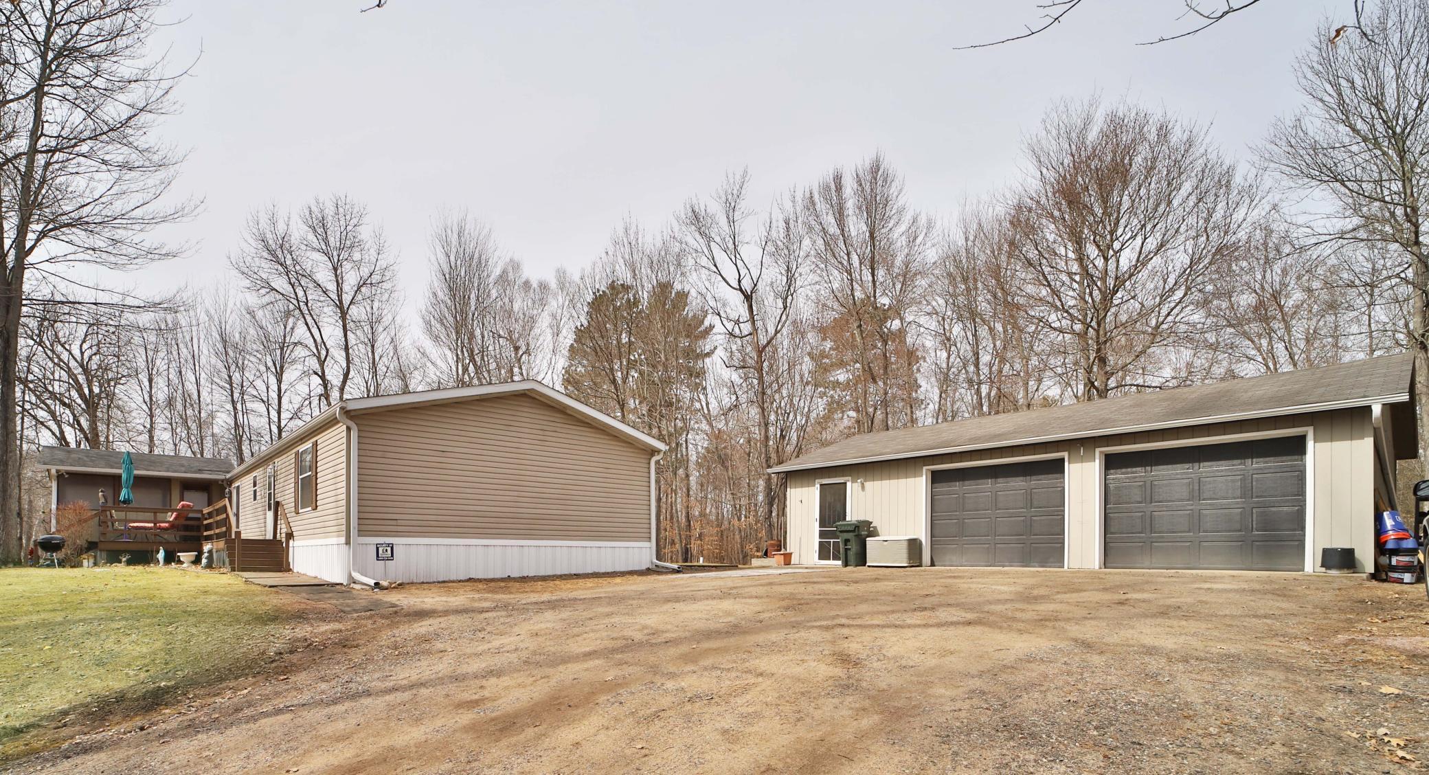 2001 single family home for sale at 2188 E Five Point Lake Drive NW in Hackensack, MN — 3 bed, 2 bath (photo 23 of 24)