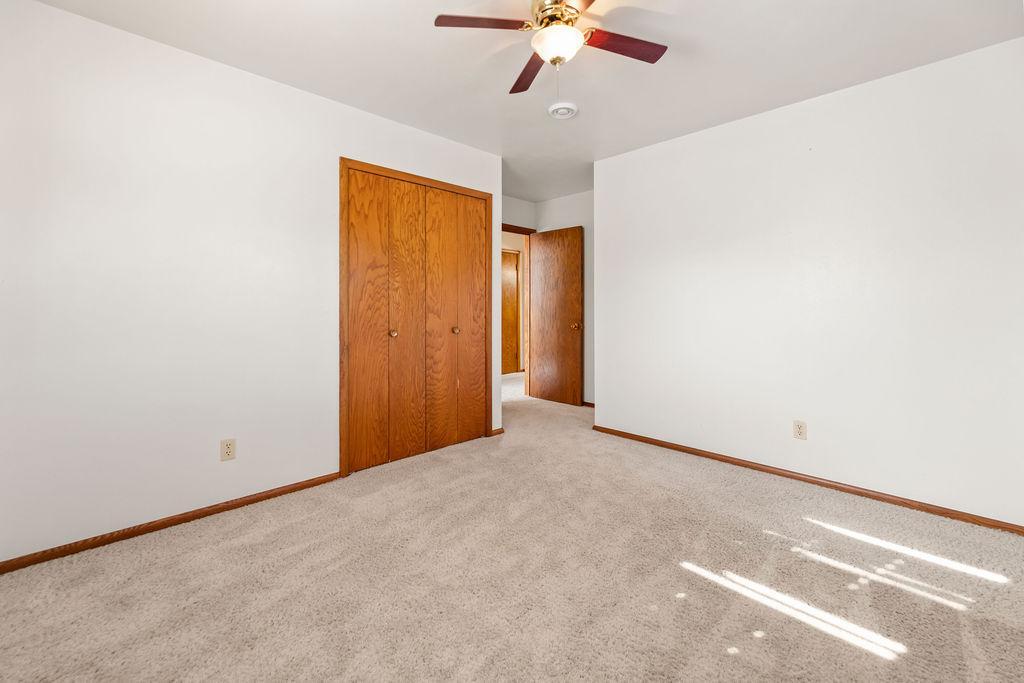 2807 Edgewood Drive N, Fargo ND 58102 - Photo 19 of 50