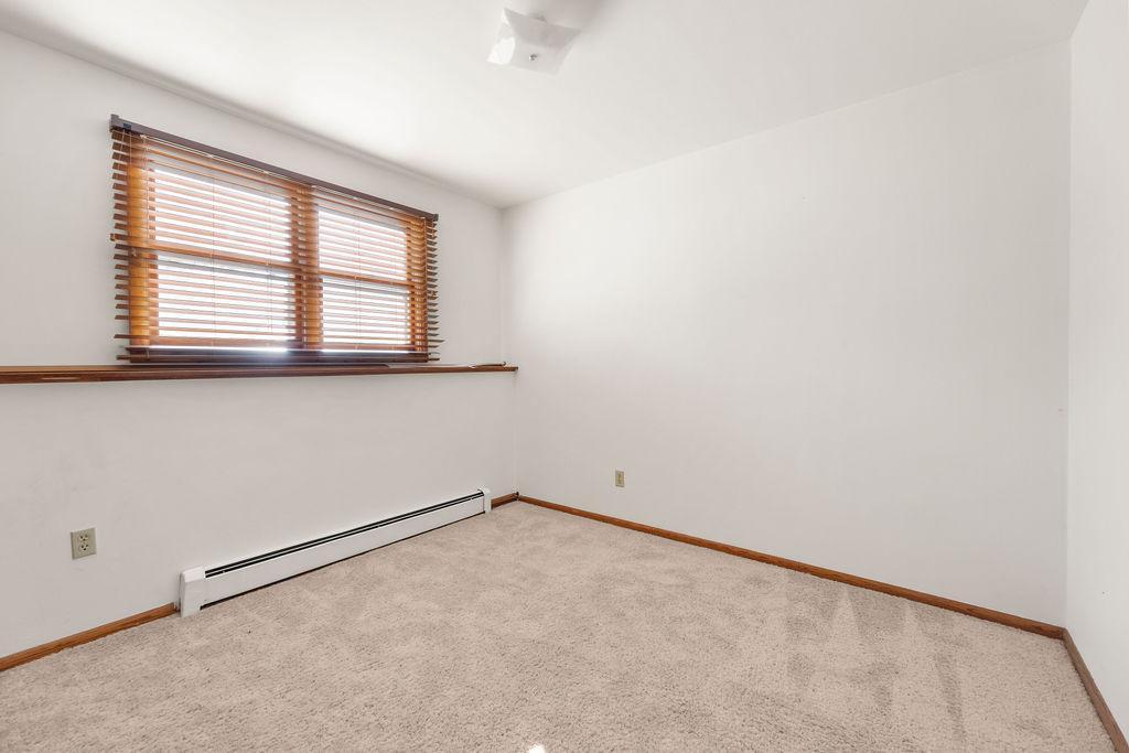 2807 Edgewood Drive N, Fargo ND 58102 - Photo 31 of 50