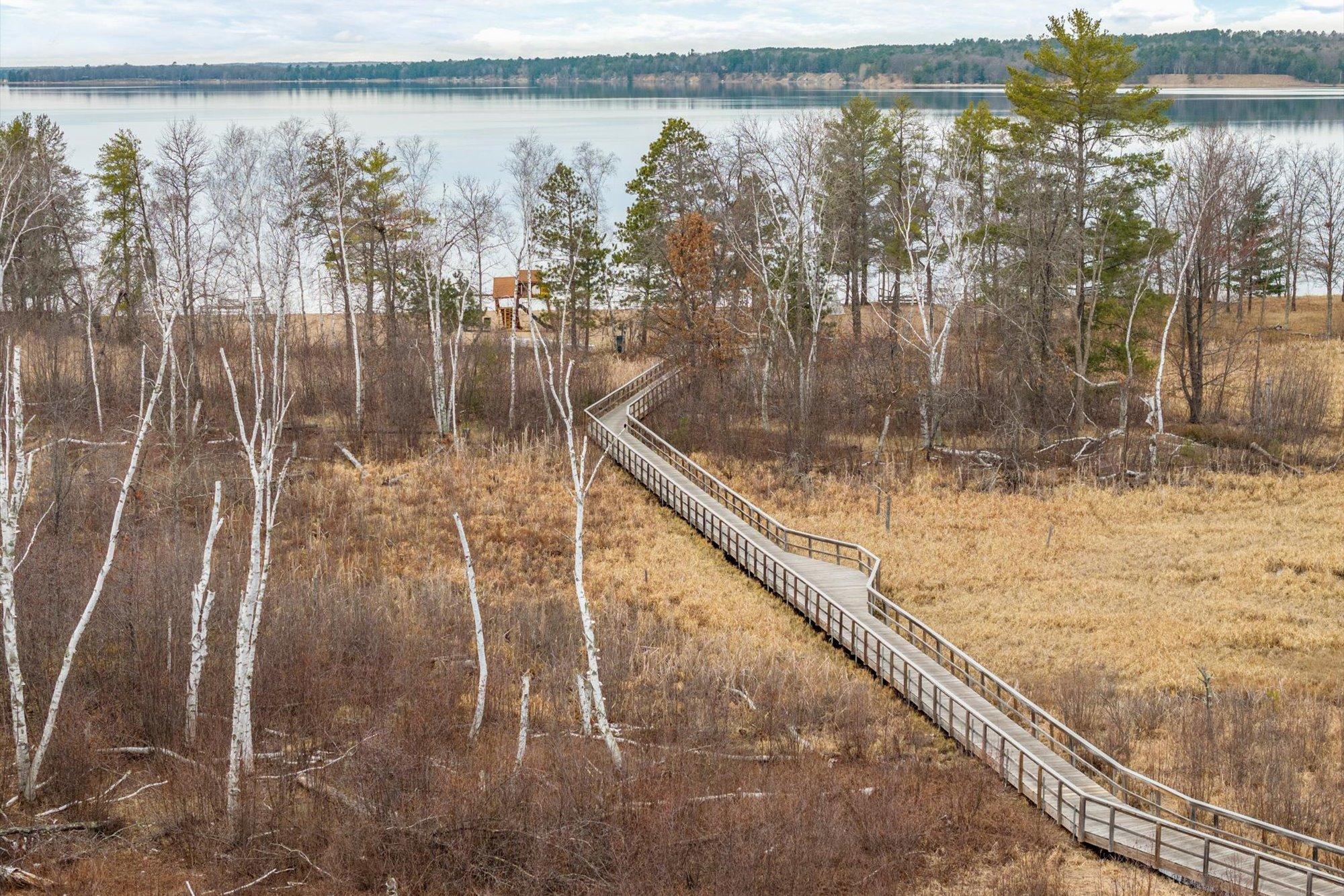 2014 single family home for sale at 11472 Lynn Boyd Way in Crosslake, MN — 4 bed, 4 bath (photo 38 of 48)