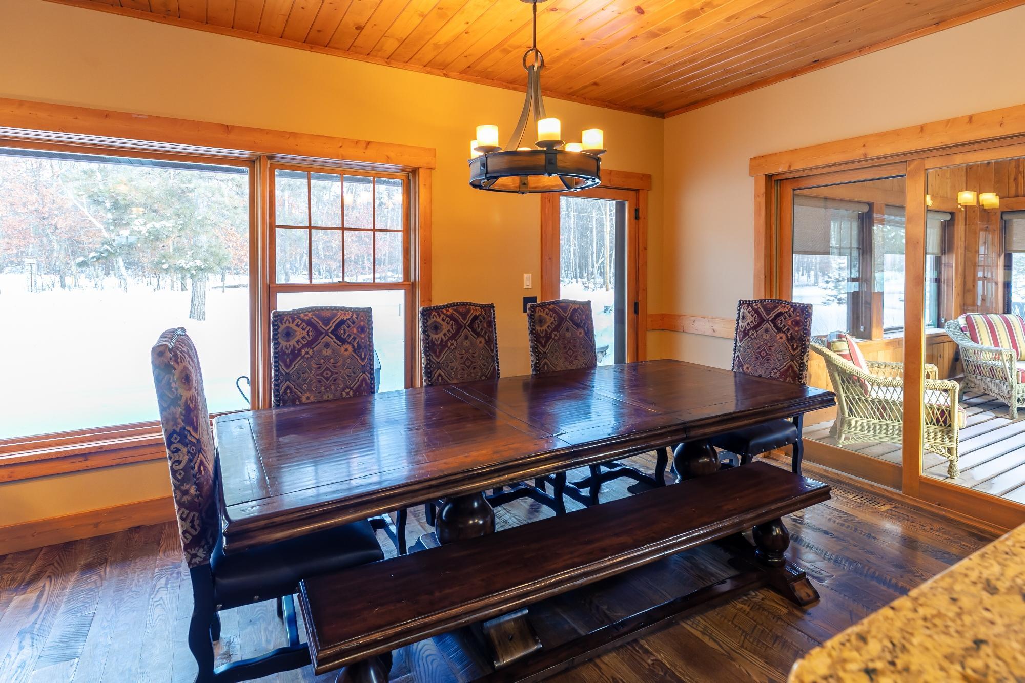 2014 single family home for sale at 11472 Lynn Boyd Way in Crosslake, MN — 4 bed, 4 bath (photo 5 of 48)