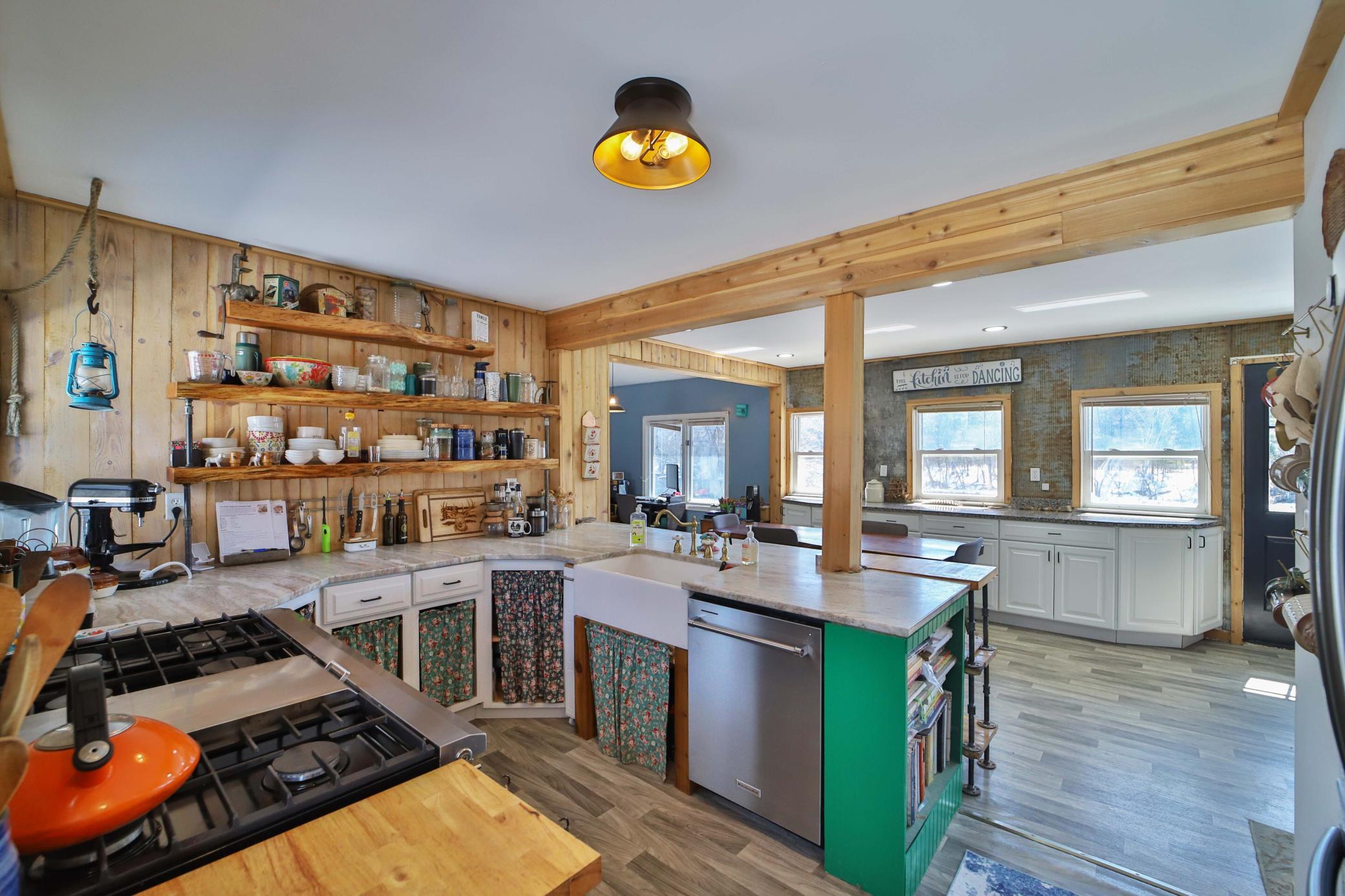 1997 single family home for sale at 27125 132nd Street in Staples, MN — 3 bed, 3 bath (photo 3 of 72)