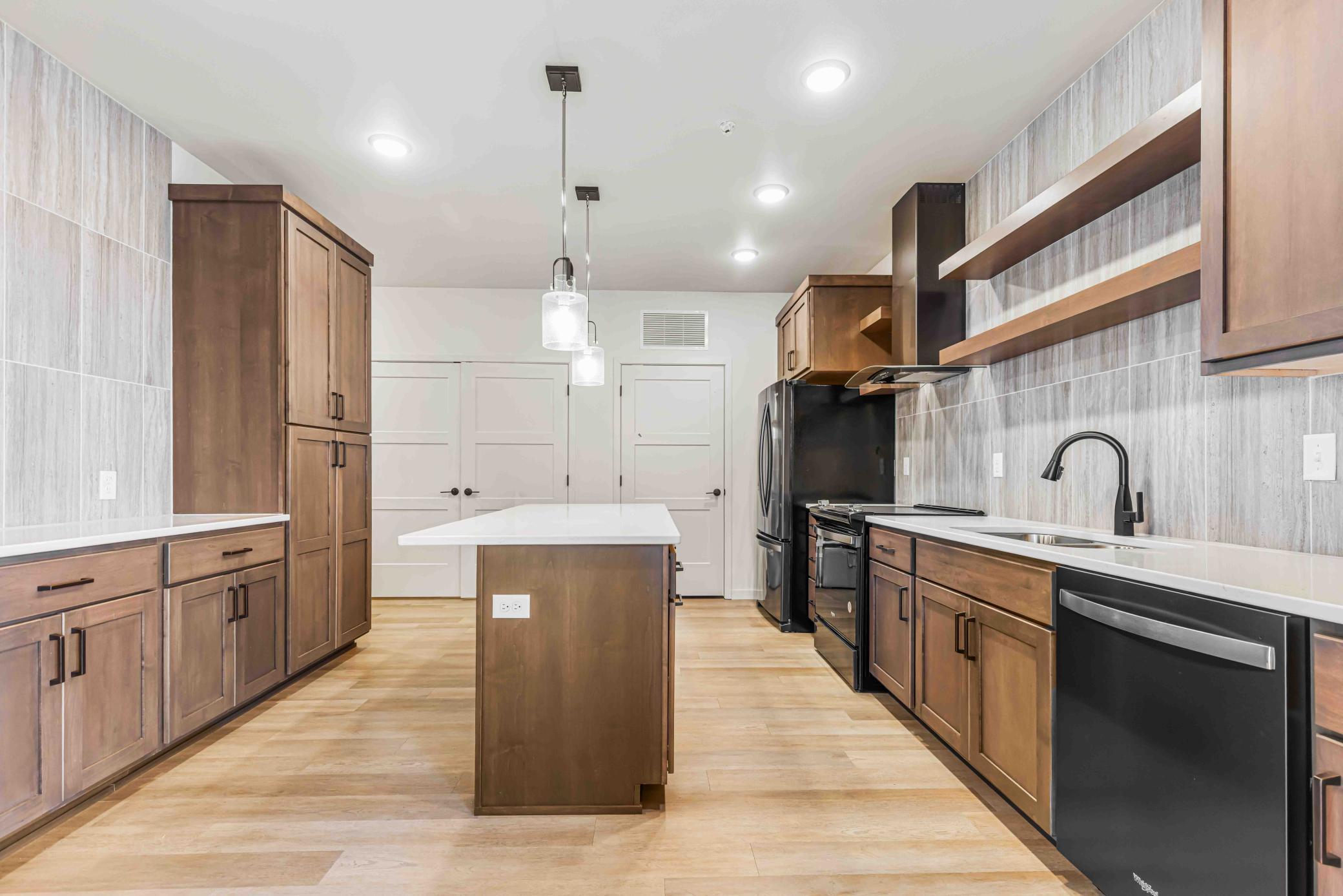 2023 condo for sale at 300 Main Avenue, Unit 511 in Fargo, ND — 1 bed, 1 bath (photo 9 of 21)