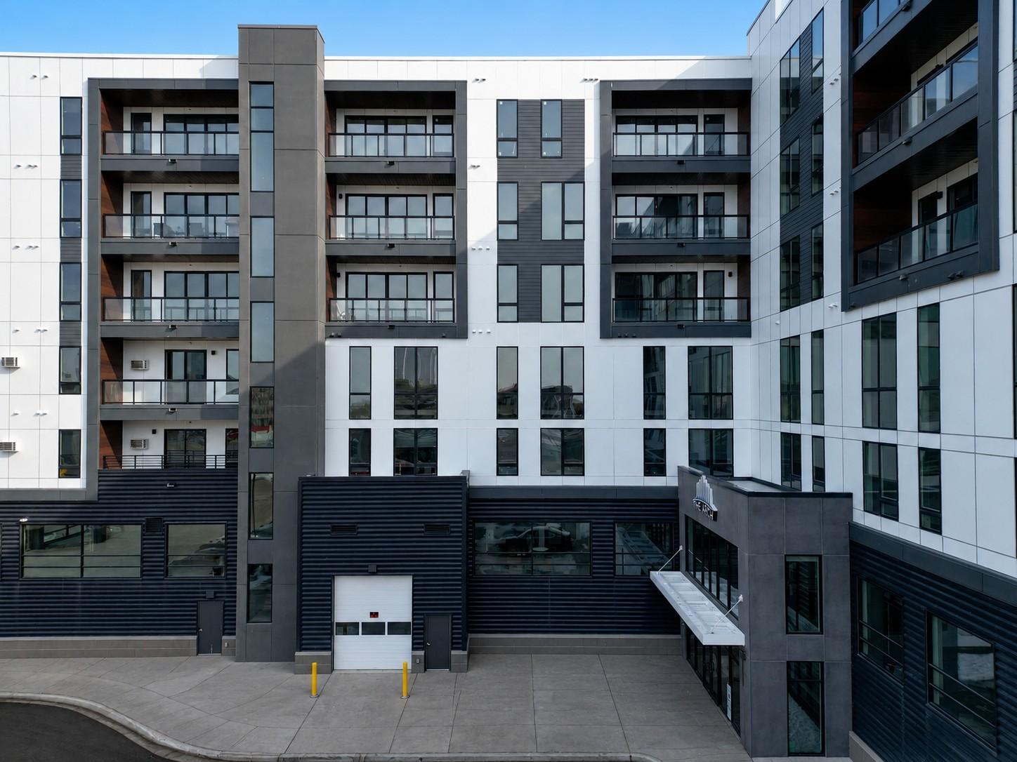 2023 condo for sale at 300 Main Avenue, Unit 511 in Fargo, ND — 1 bed, 1 bath (photo 2 of 40)