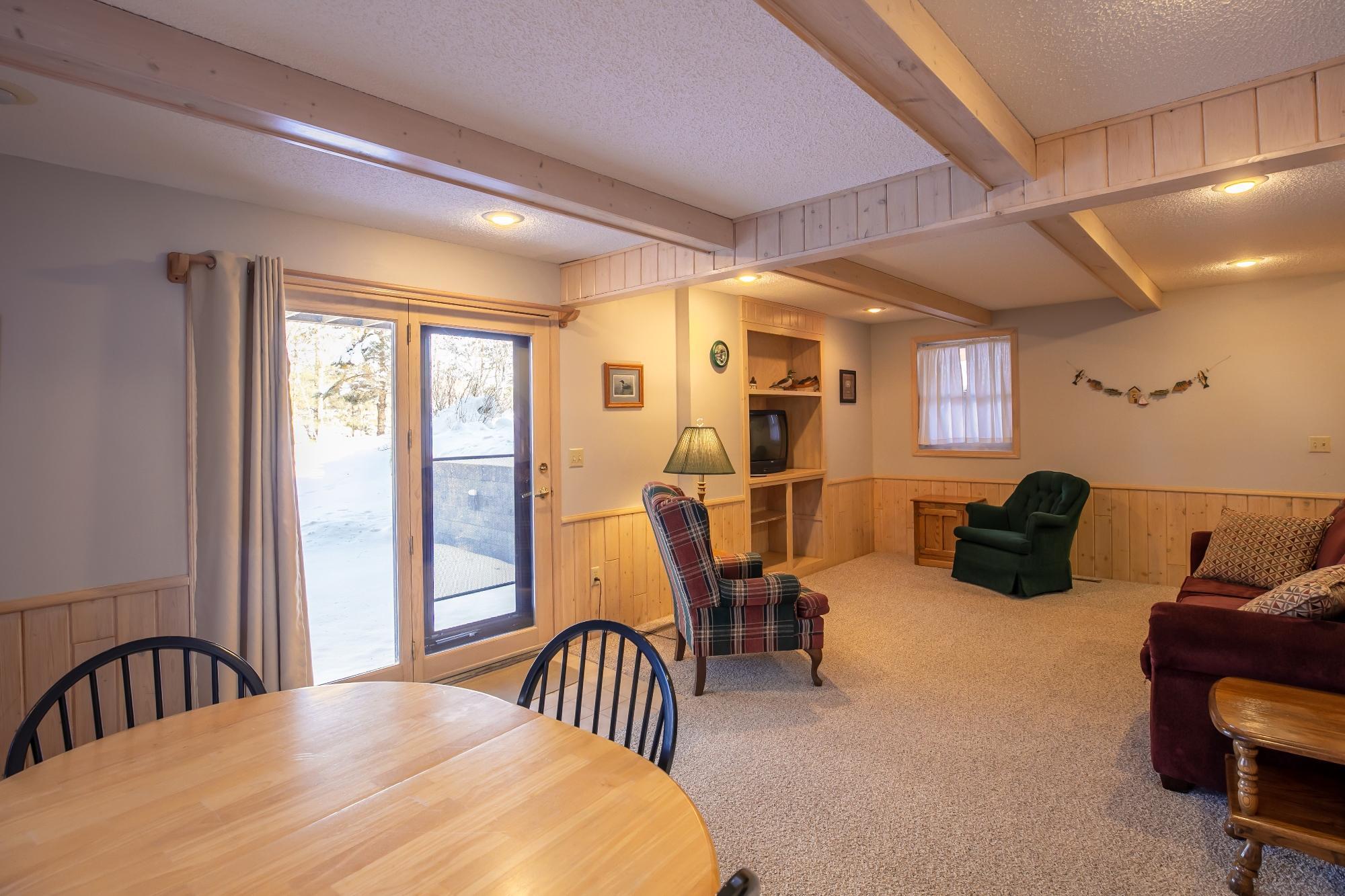 1994 single family home for sale at 11572 Harbor Lane in Crosslake, MN — 5 bed, 3 bath (photo 11 of 41)