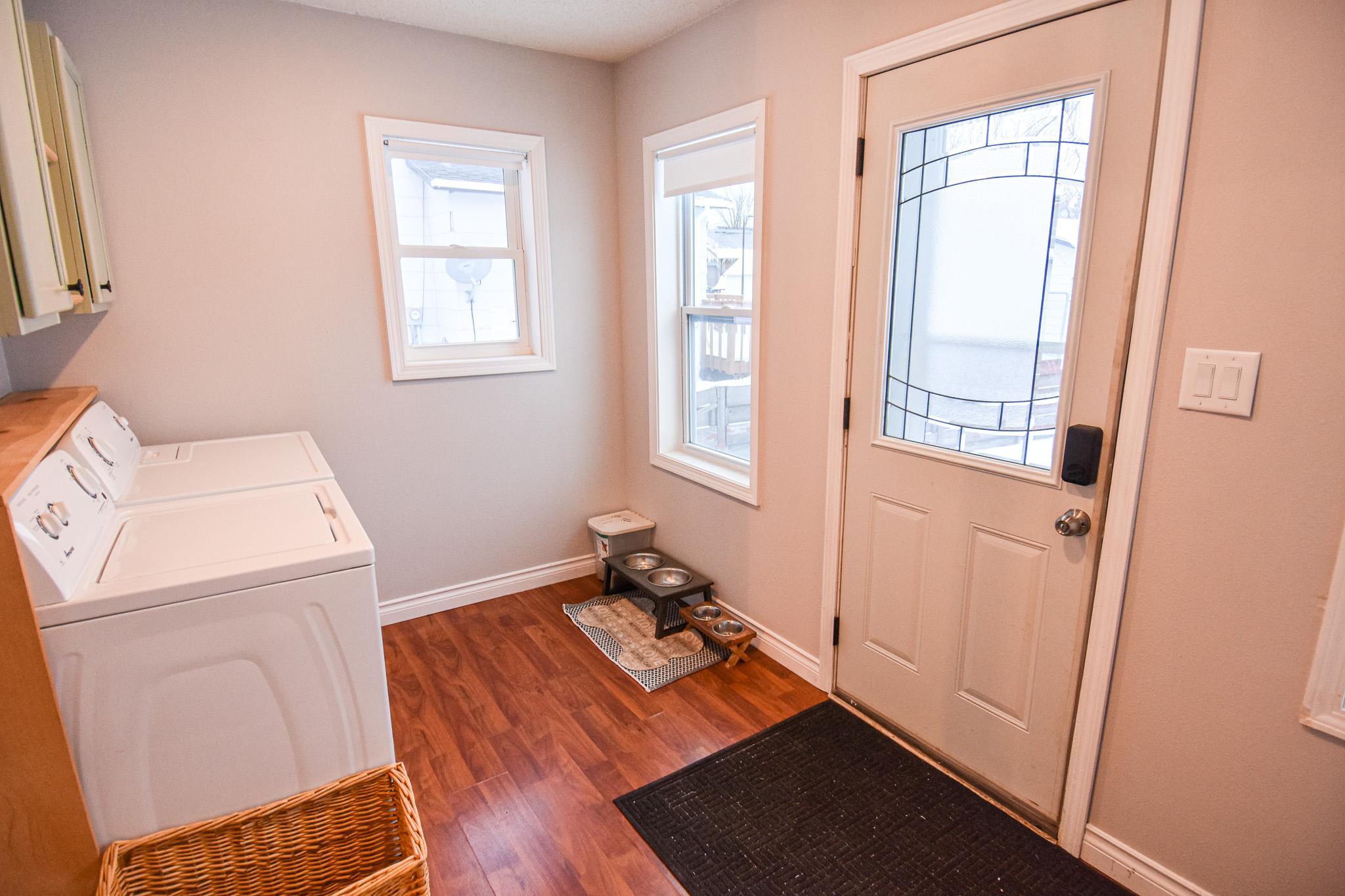 1905 single family home for sale at 720 Arnold Avenue N in Thief River Falls, MN — 3 bed, 2 bath (photo 19 of 35)
