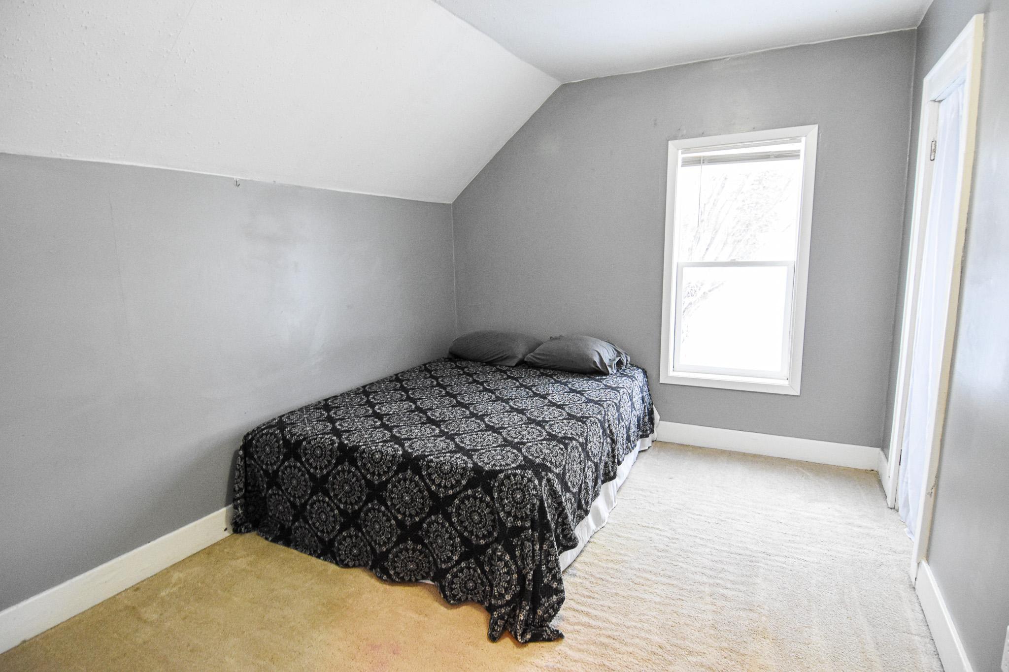 1905 single family home for sale at 720 Arnold Avenue N in Thief River Falls, MN — 3 bed, 2 bath (photo 25 of 35)