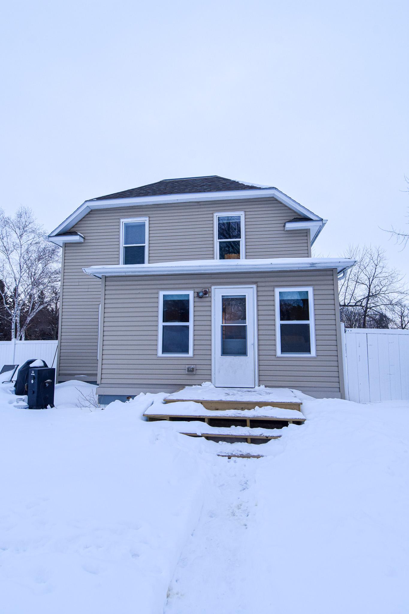 1905 single family home for sale at 720 Arnold Avenue N in Thief River Falls, MN — 3 bed, 2 bath (photo 34 of 35)