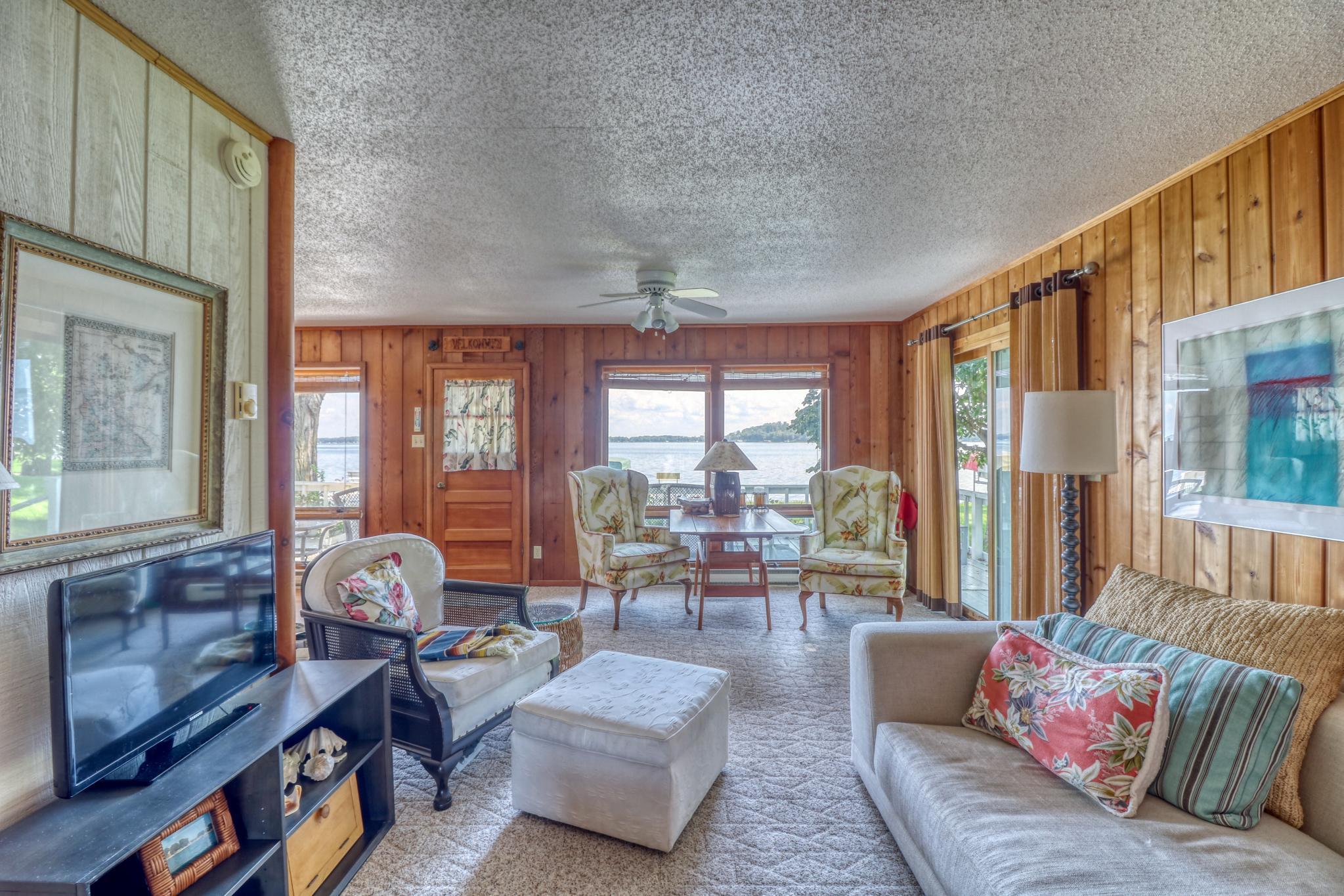 1936 single family home for sale at 51256 County Highway 9 in Pelican Rapids, MN — 3 bed, 1 bath (photo 18 of 41)