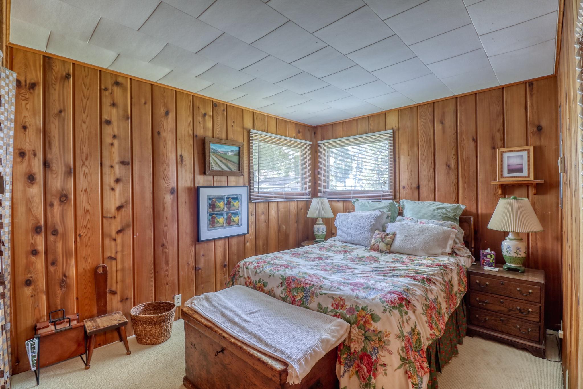 1936 single family home for sale at 51256 County Highway 9 in Pelican Rapids, MN — 3 bed, 1 bath (photo 24 of 41)