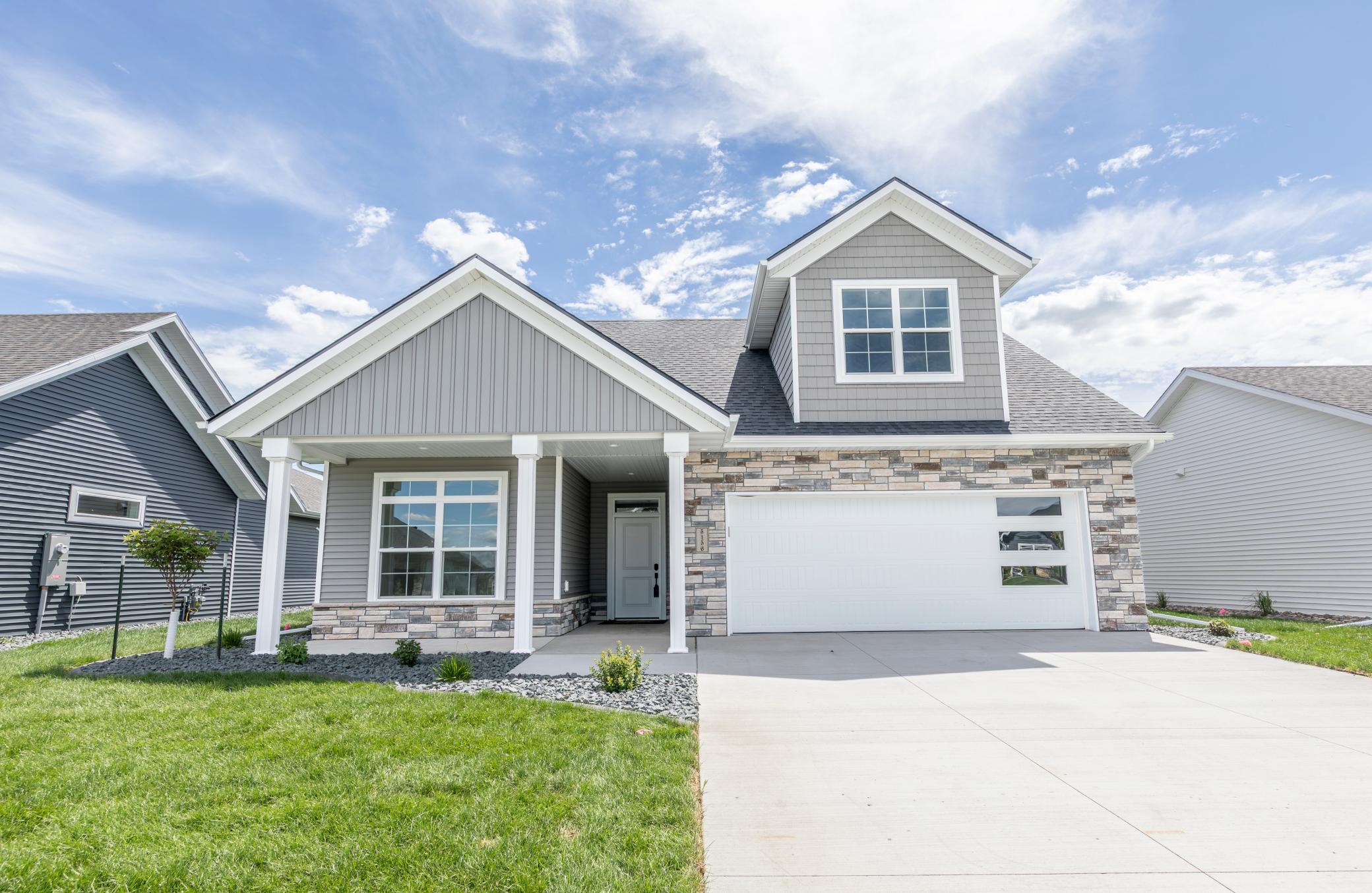 2025 single family home for sale at 5156 Mira Way W in West Fargo, ND — 3 bed, 3 bath