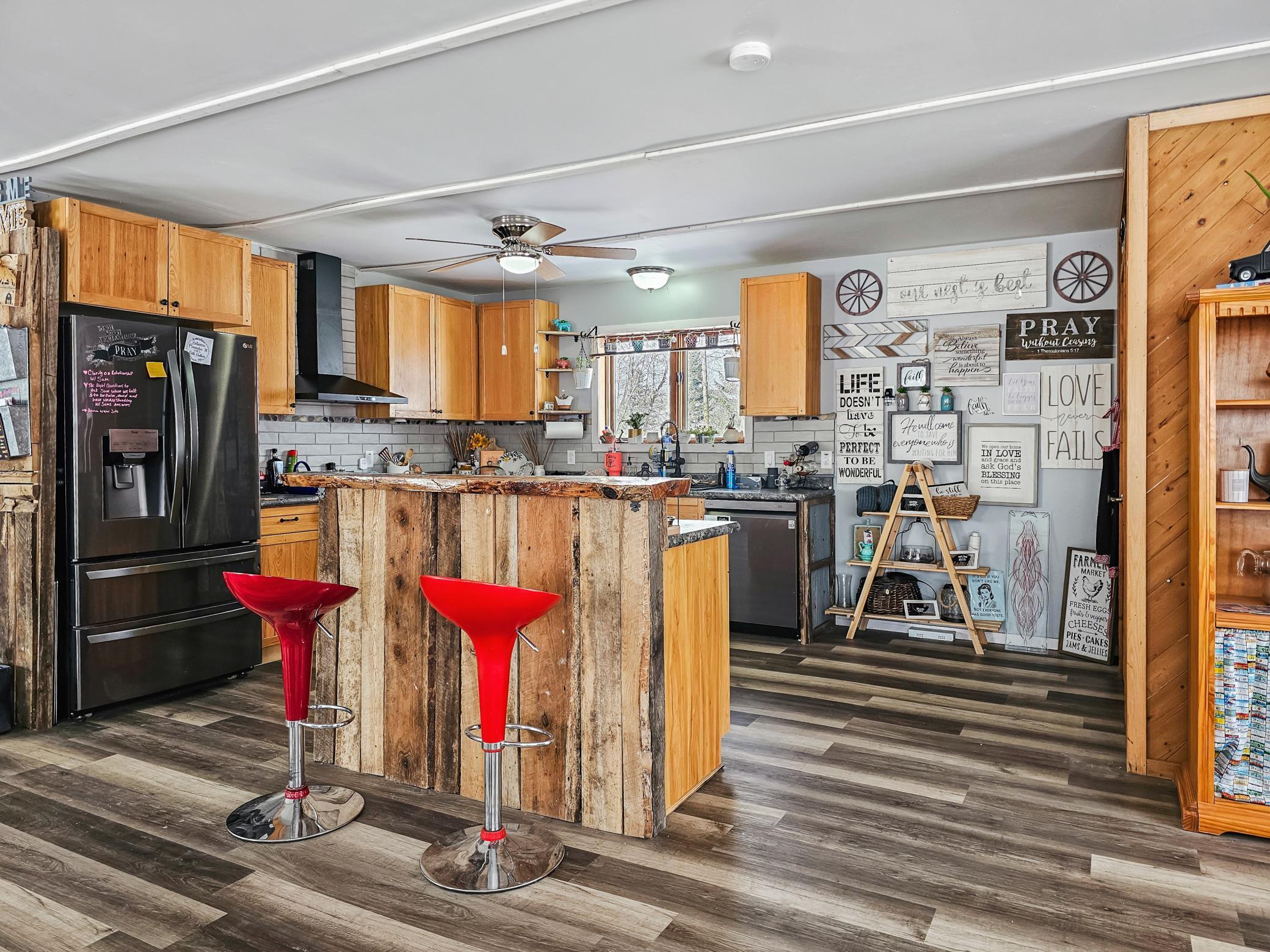 1989 single family home for sale at 51132 340th St in New York Mills, MN — 4 bed, 2 bath (photo 14 of 58)