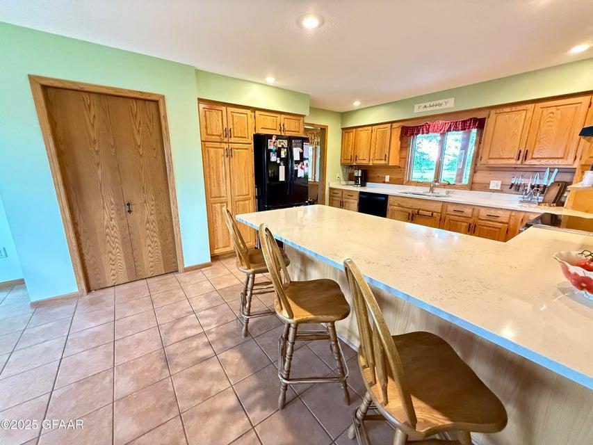 1995 single family home for sale at 17021 470th Street in Pelican Rapids, MN — 3 bed, 2 bath (photo 11 of 63)