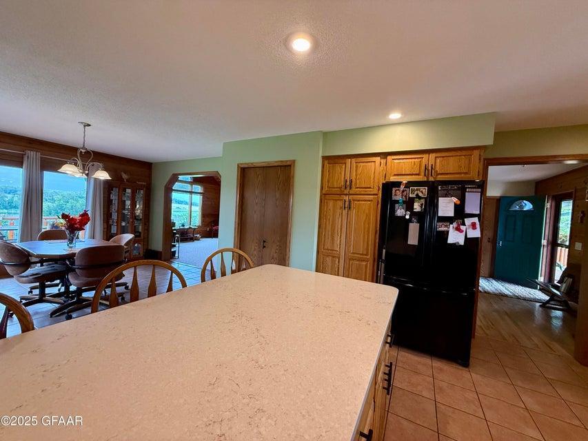 1995 single family home for sale at 17021 470th Street in Pelican Rapids, MN — 3 bed, 2 bath (photo 15 of 63)
