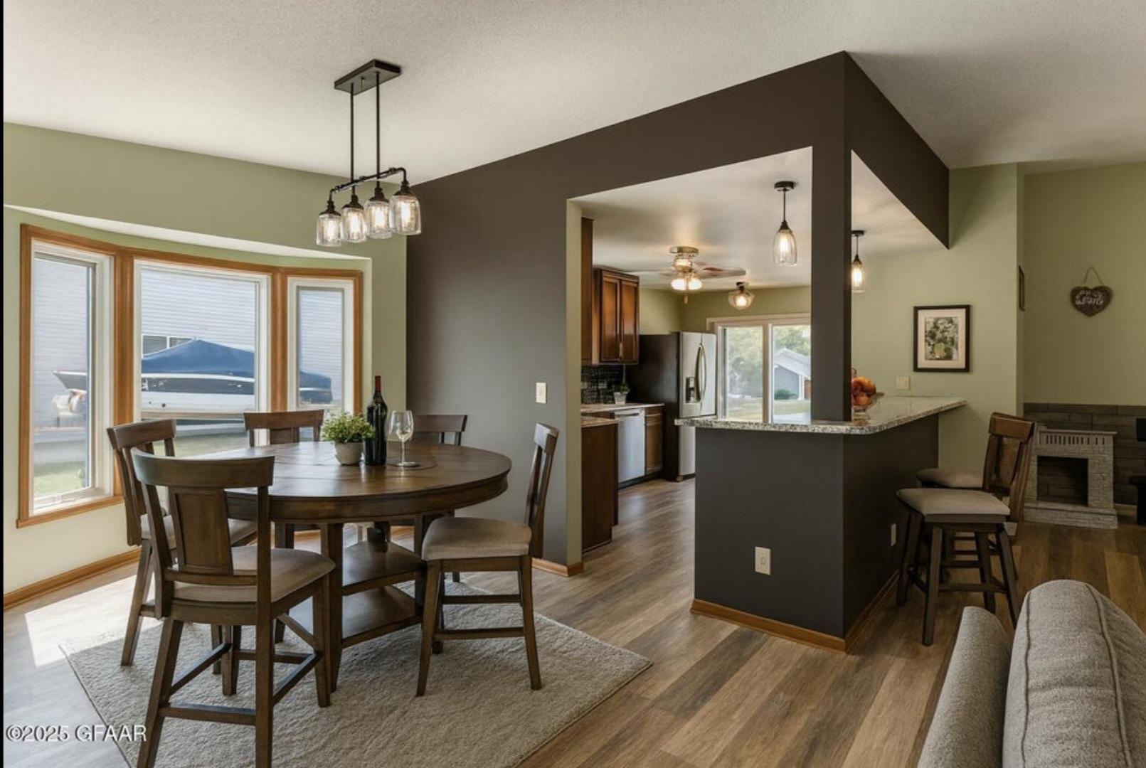 1976 single family home for sale at 3402 Par Street N in Fargo, ND — 3 bed, 2 bath (photo 7 of 21)